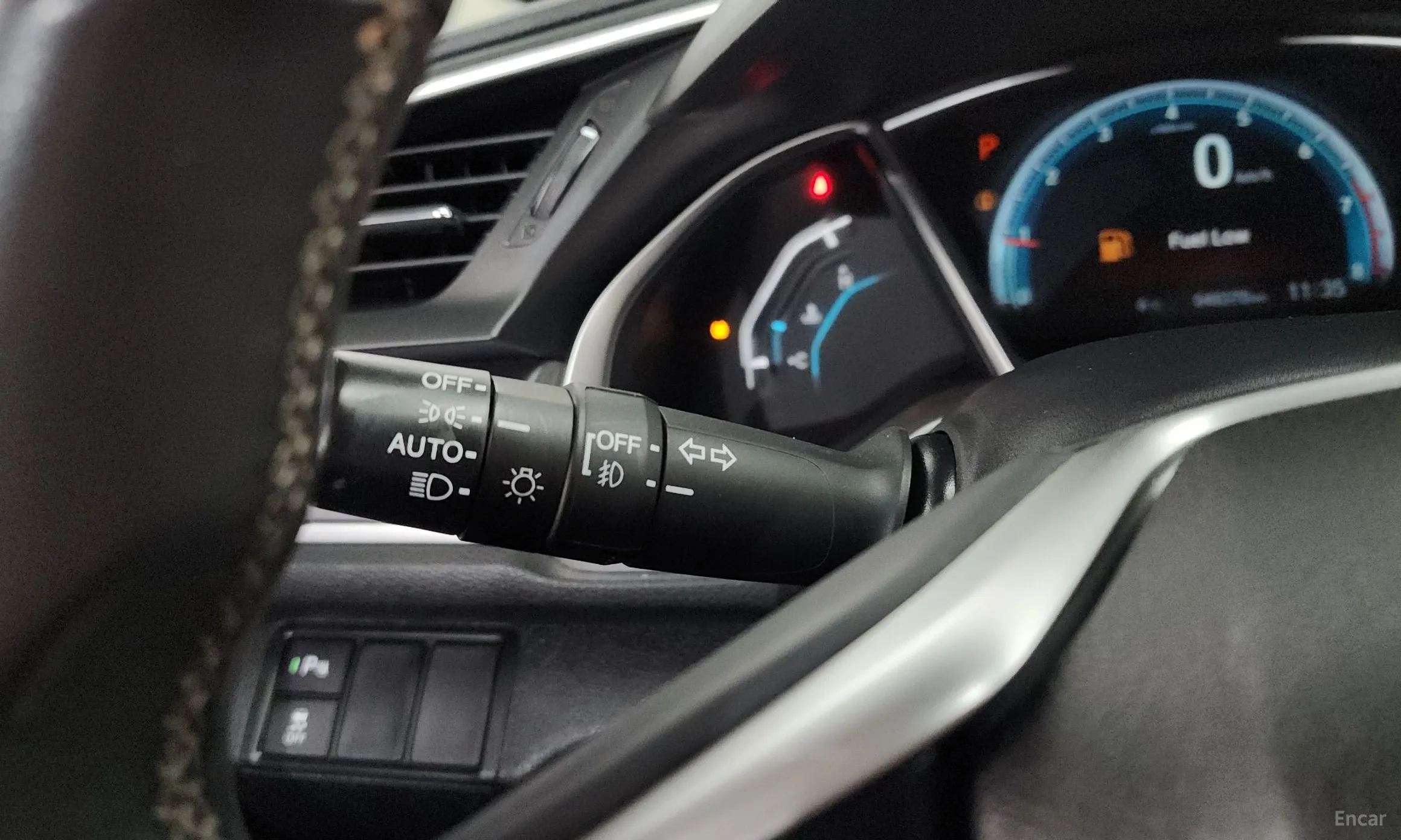 Honda Civic превью 14