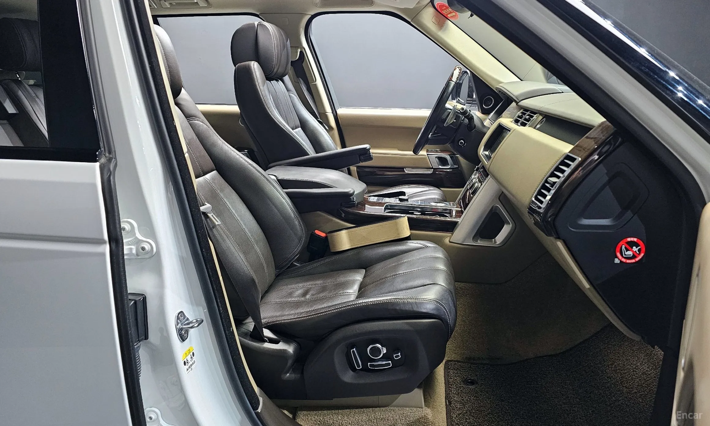 Land Rover Range Rover 4th Generation превью 11