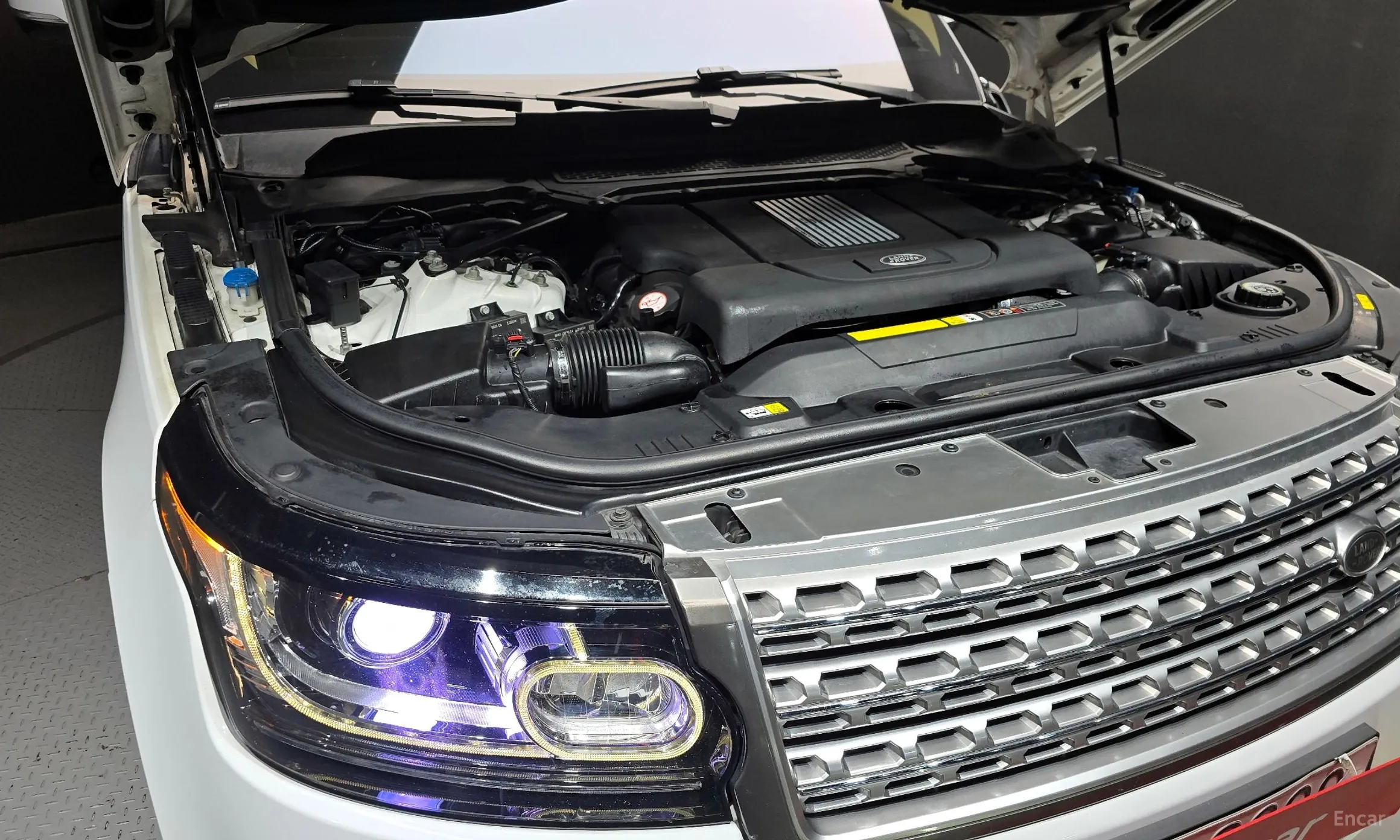 Land Rover Range Rover 4th Generation превью 6