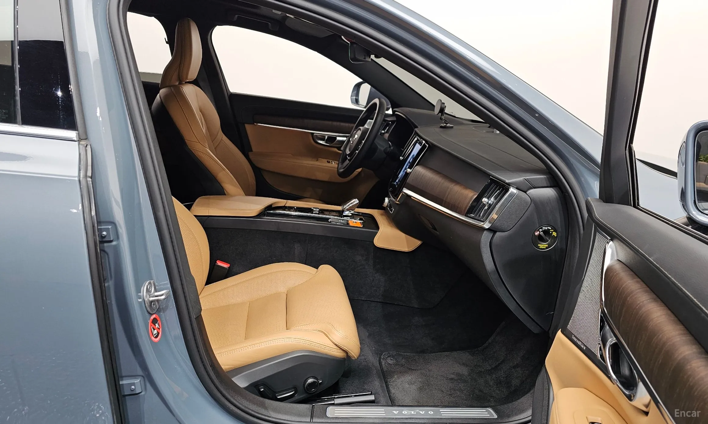 Volvo S90 превью 11