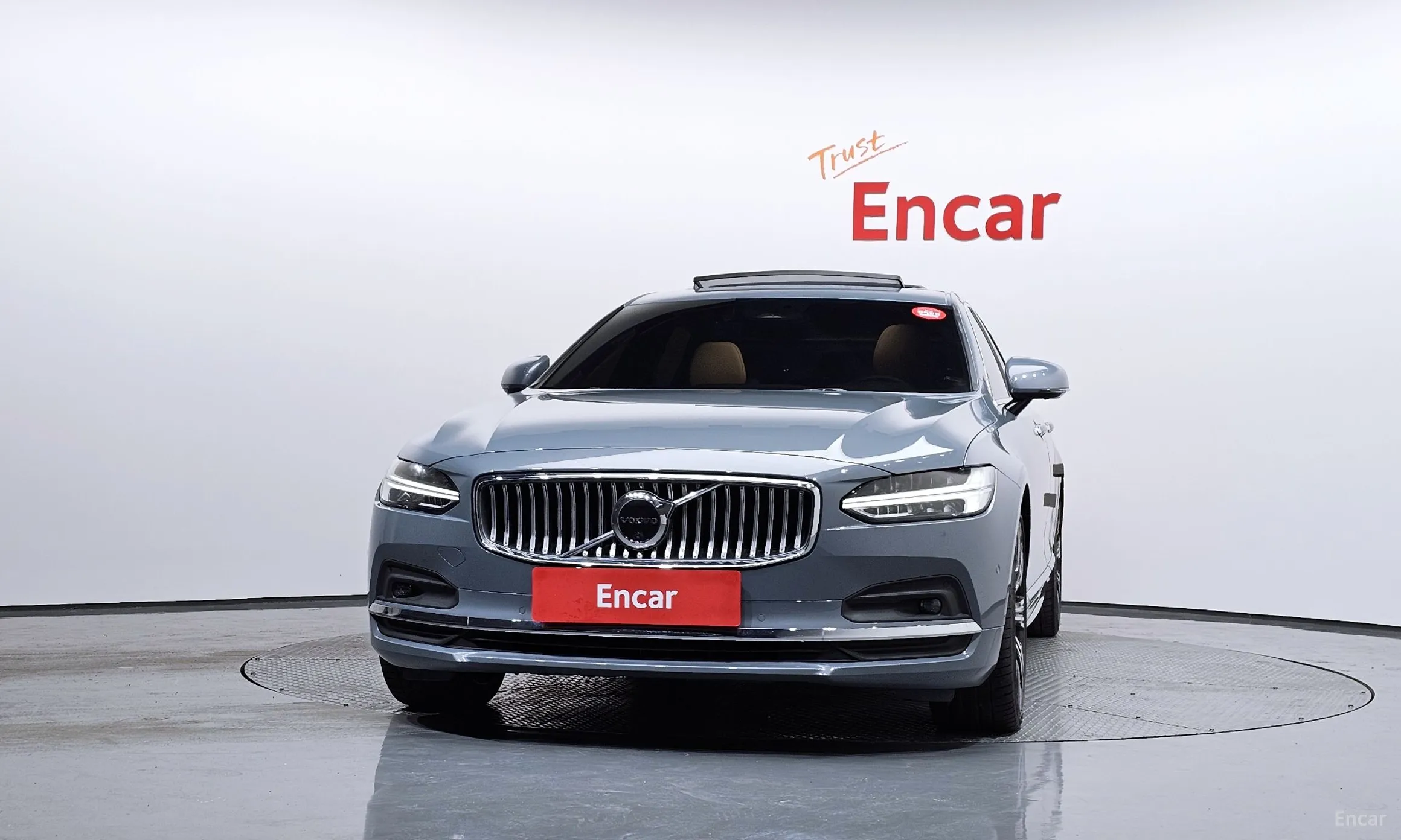 Volvo S90 превью 3