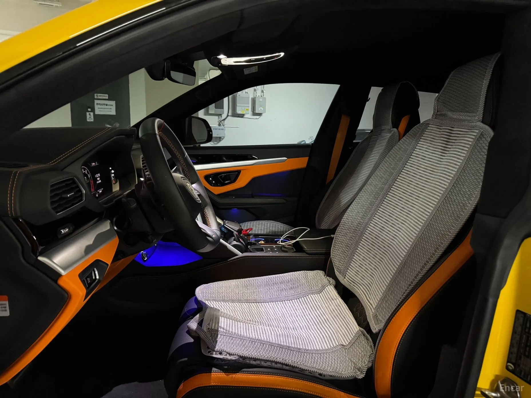 Lamborghini Urus превью 12
