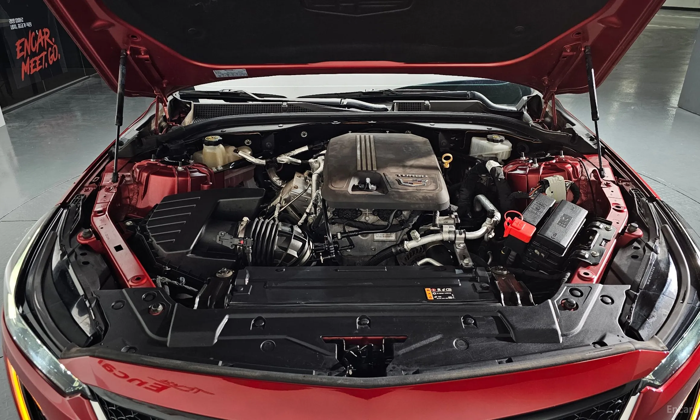Cadillac CT5 превью 6