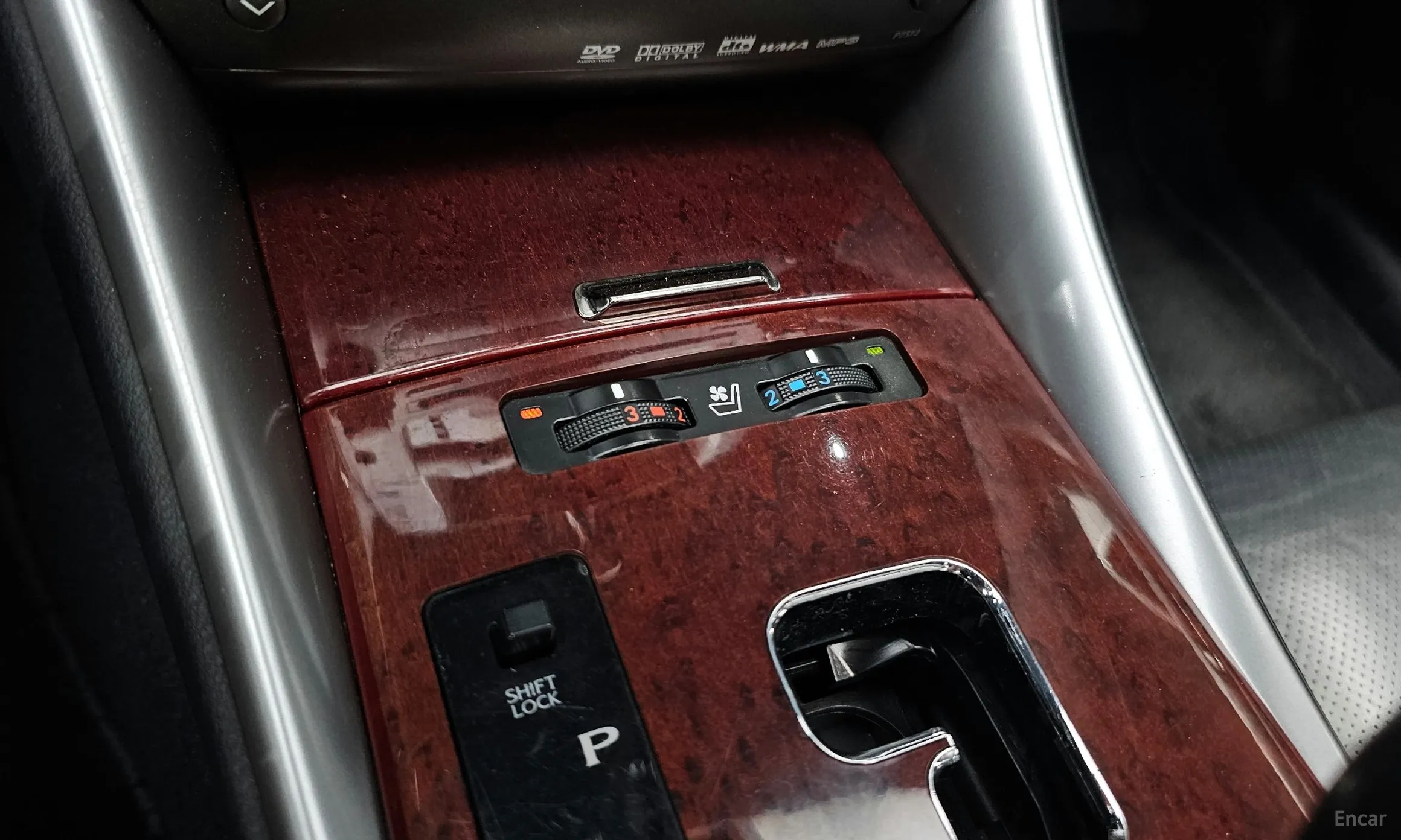 Lexus IS250 превью 17