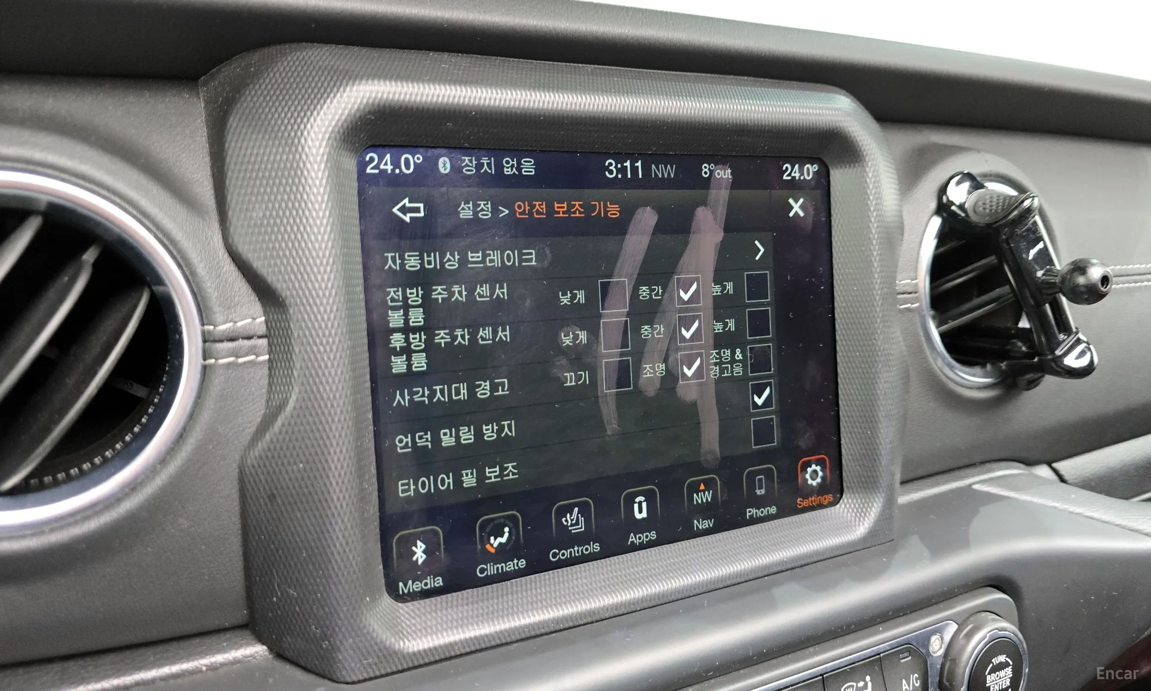 Jeep Wrangler (JL) превью 16