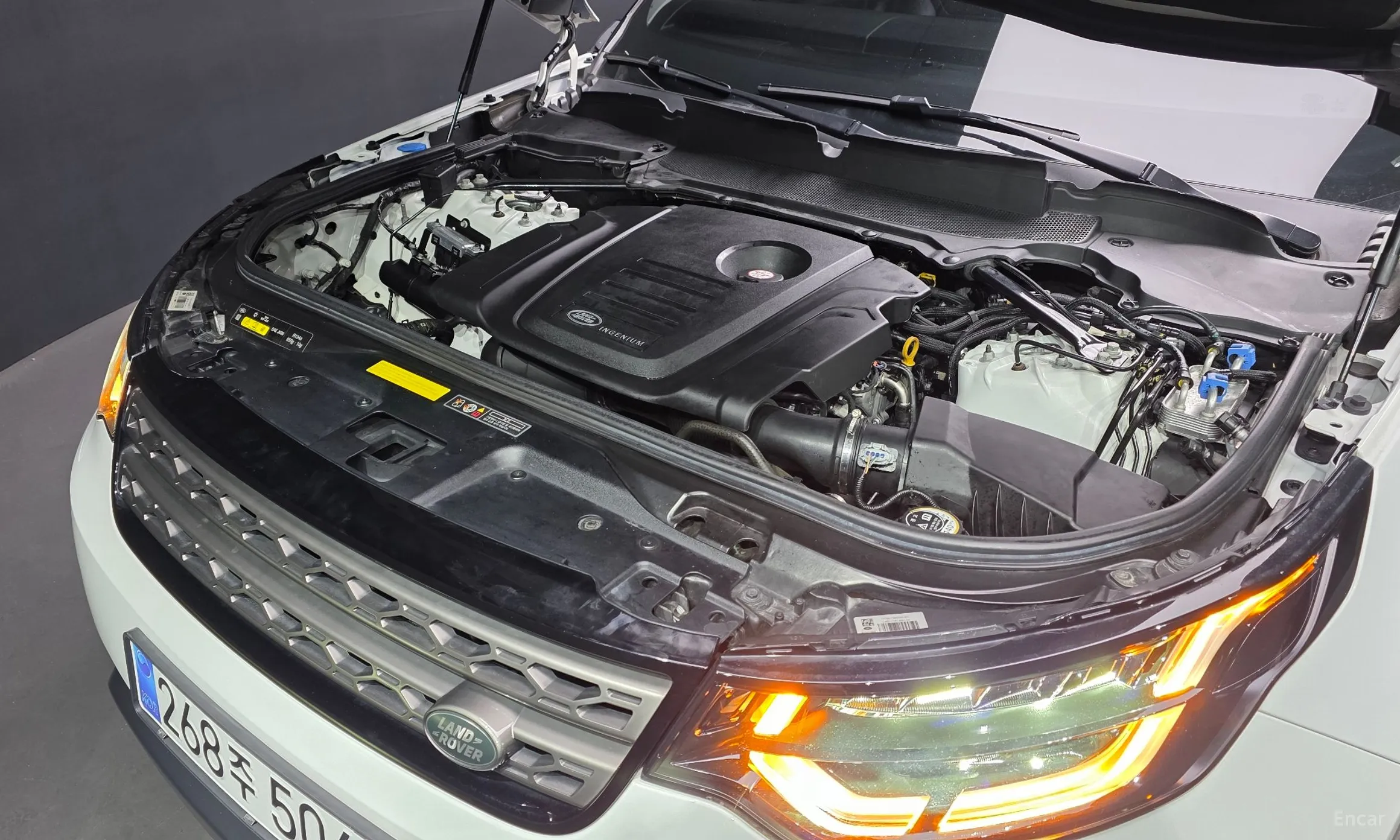 Land Rover Discovery 5 превью 6