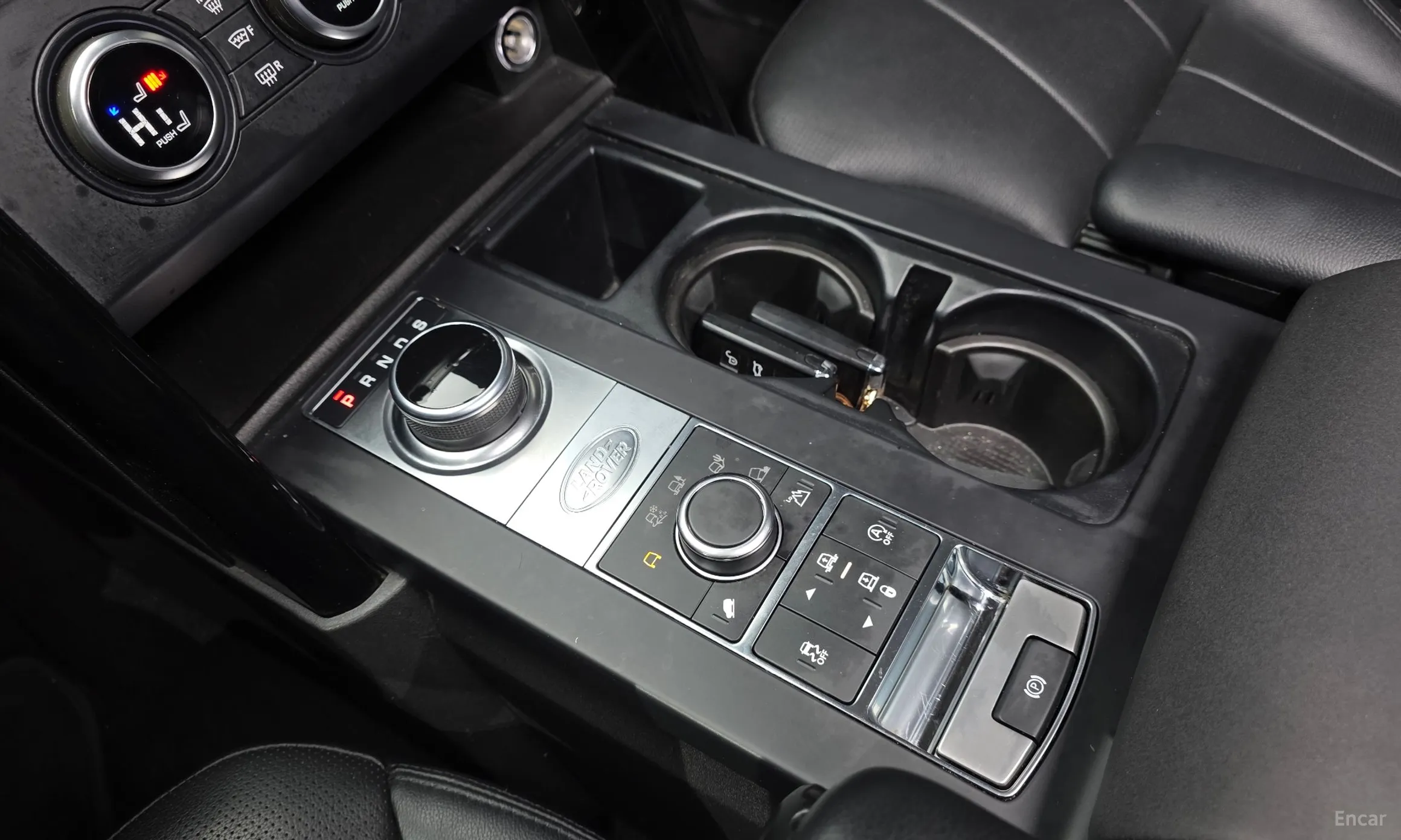 Land Rover Discovery 5 превью 9