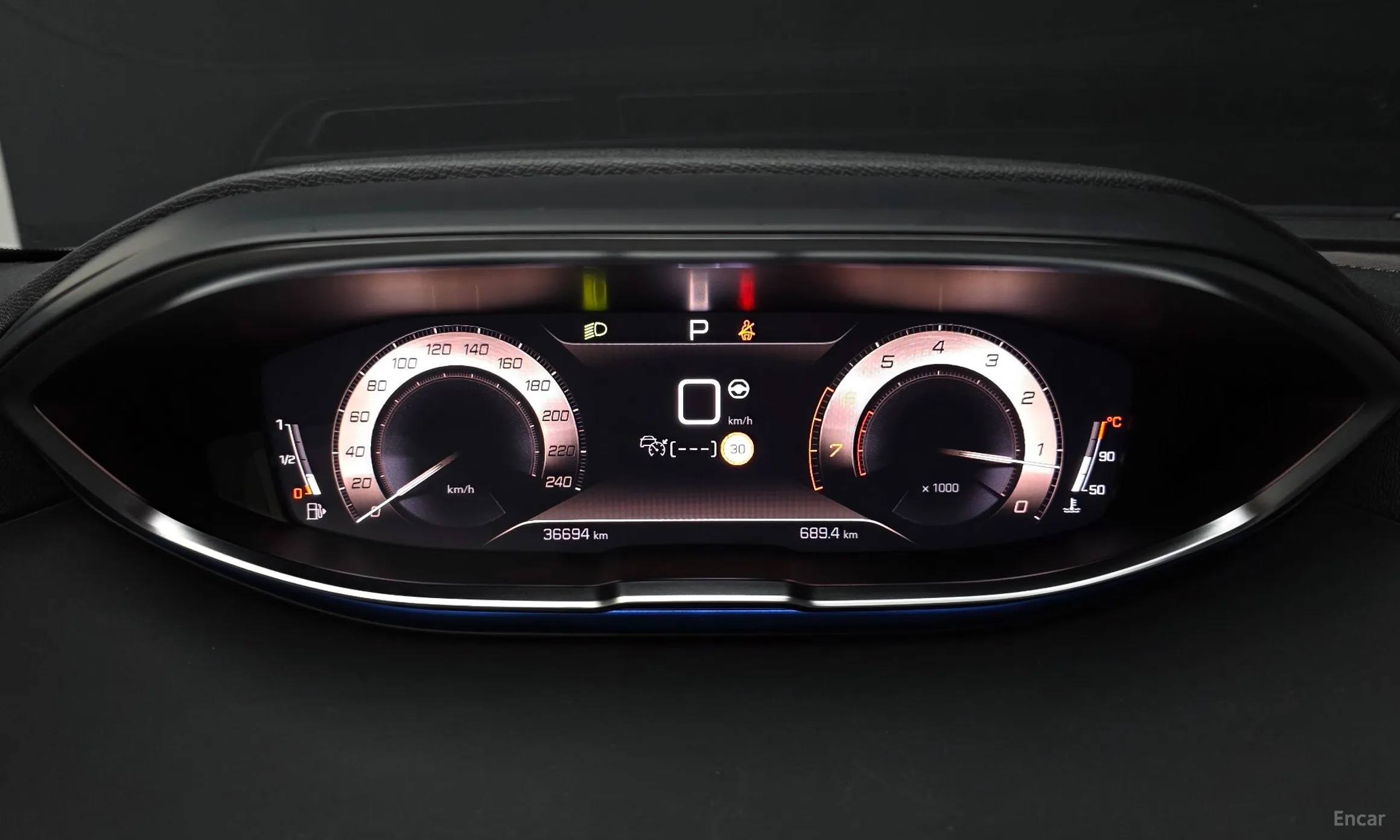Peugeot 5008 2nd generation превью 8