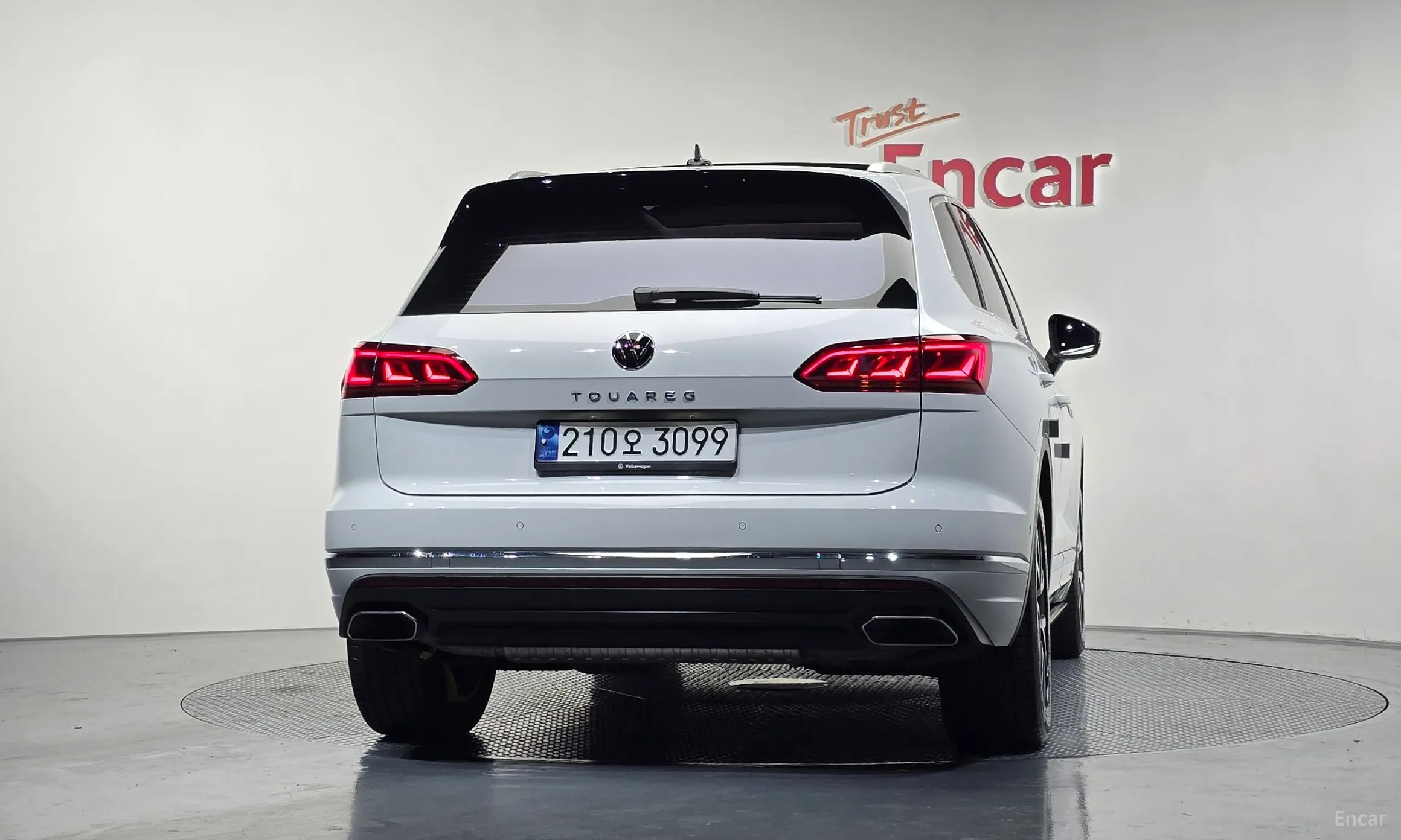 Volkswagen Touareg 3rd Generation превью 4