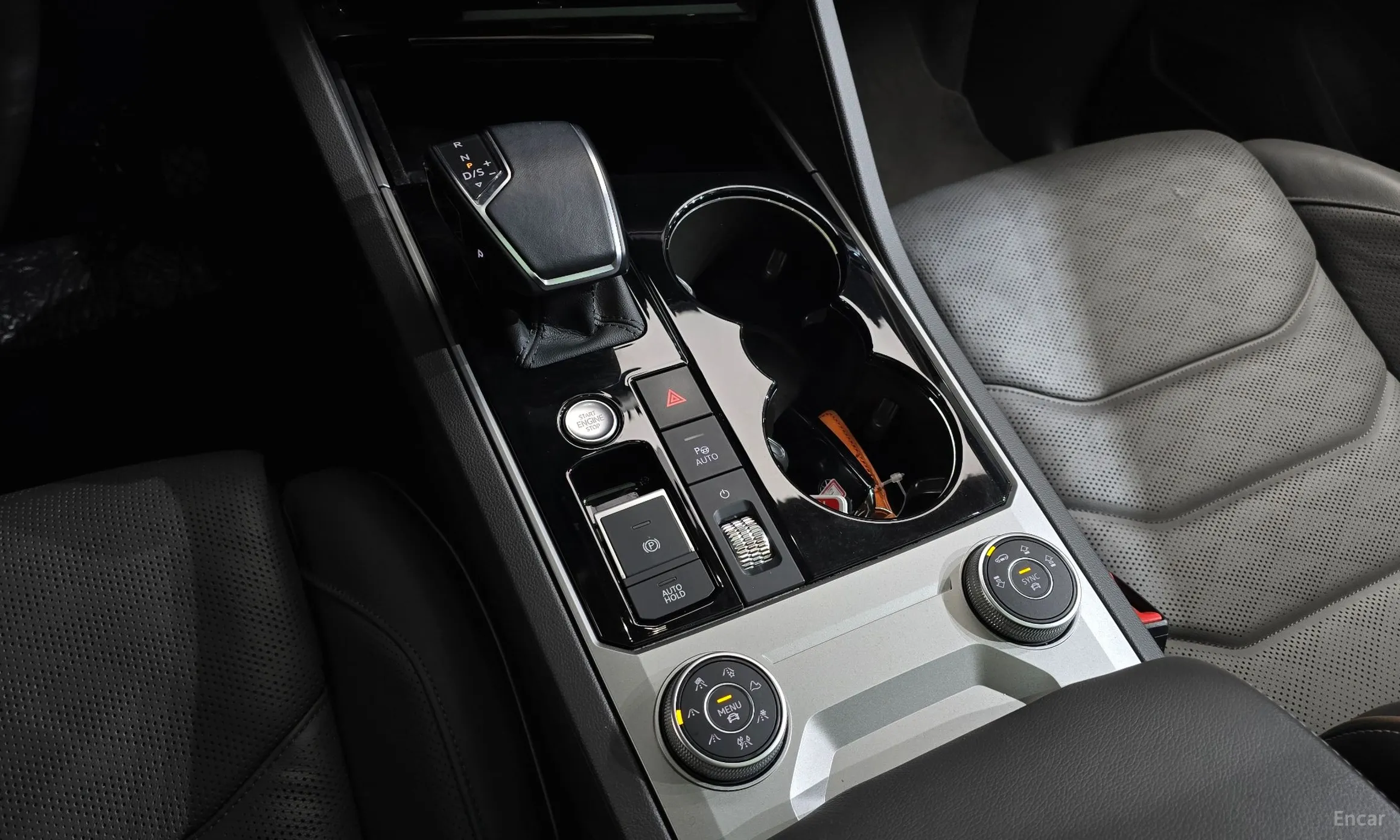 Volkswagen Touareg 3rd Generation превью 9