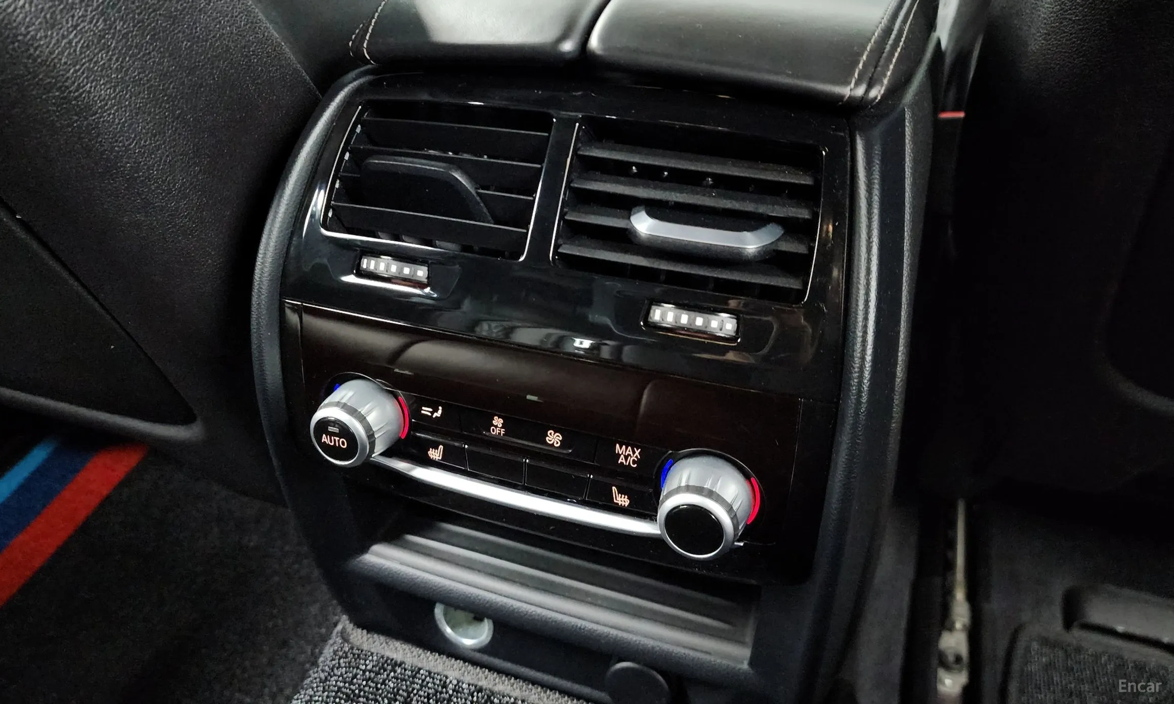 BMW 5 Series (G30) превью 19