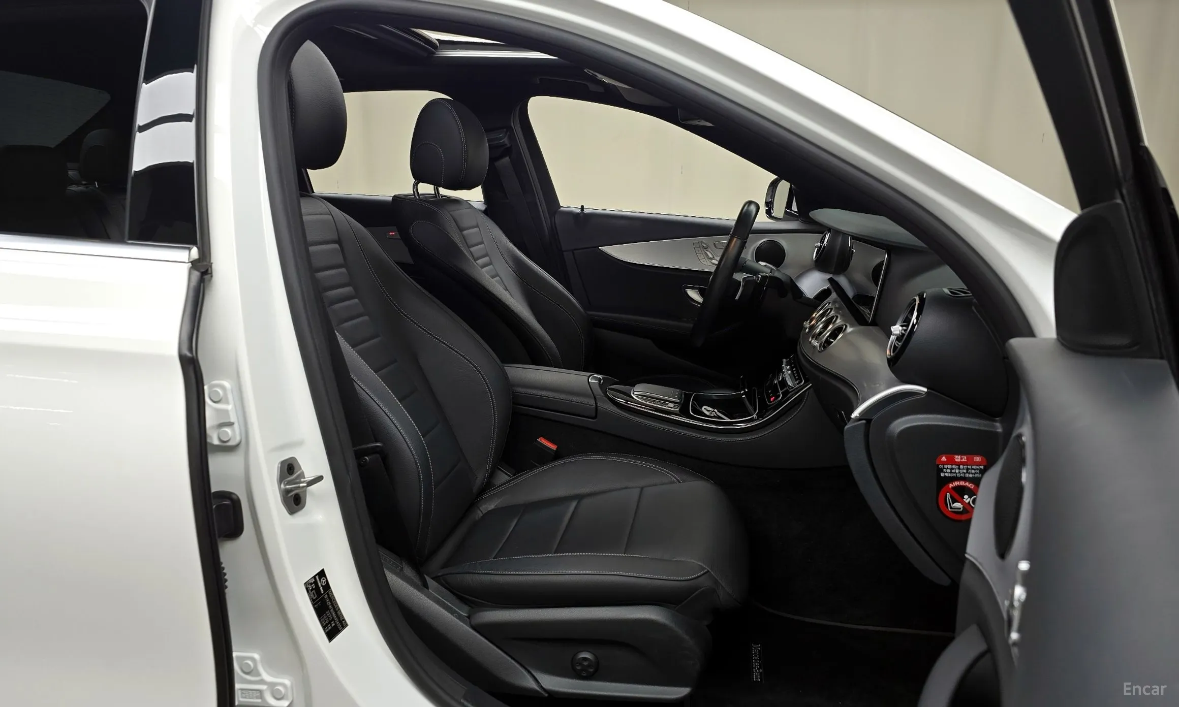 Mercedes Benz E-Class W213 превью 10