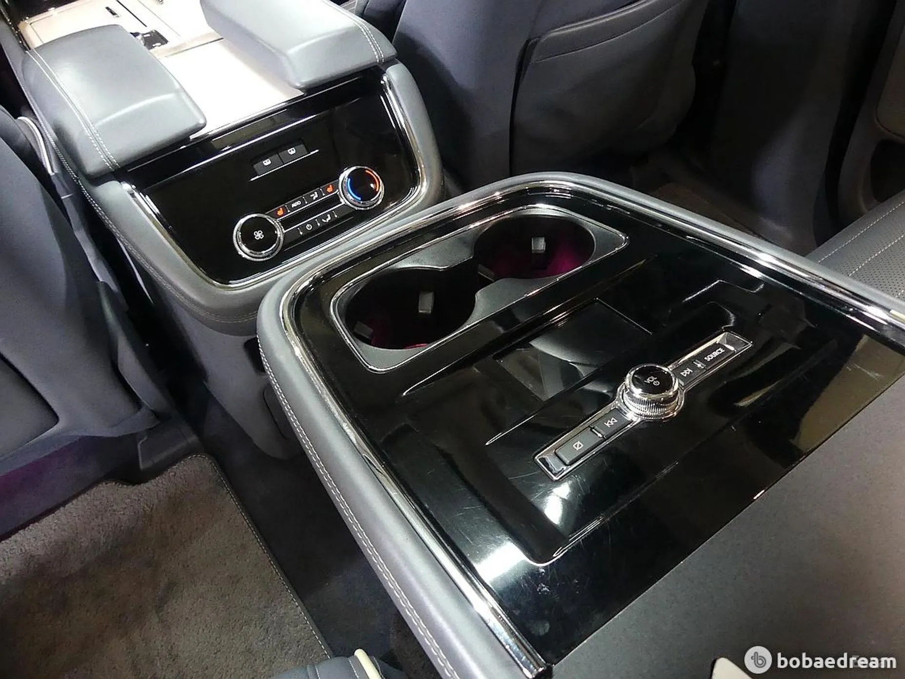 Lincoln Navigator 4th generation превью 17