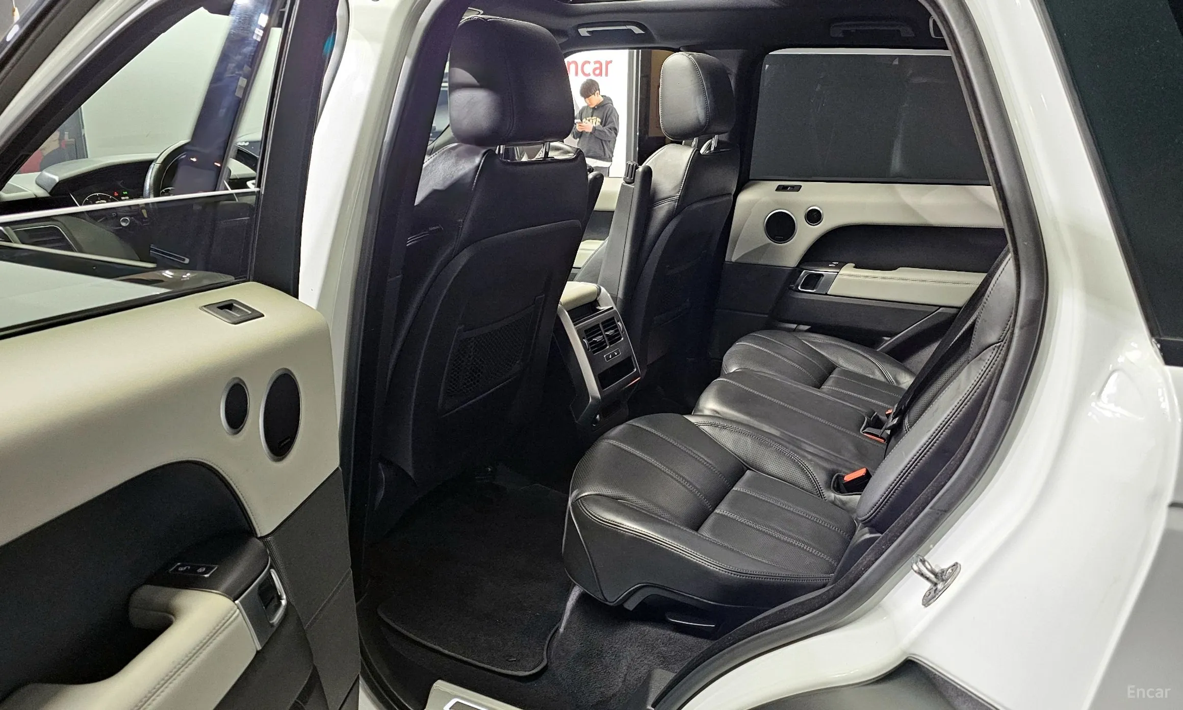 Land Rover Range Rover Sport 2nd Generation превью 11