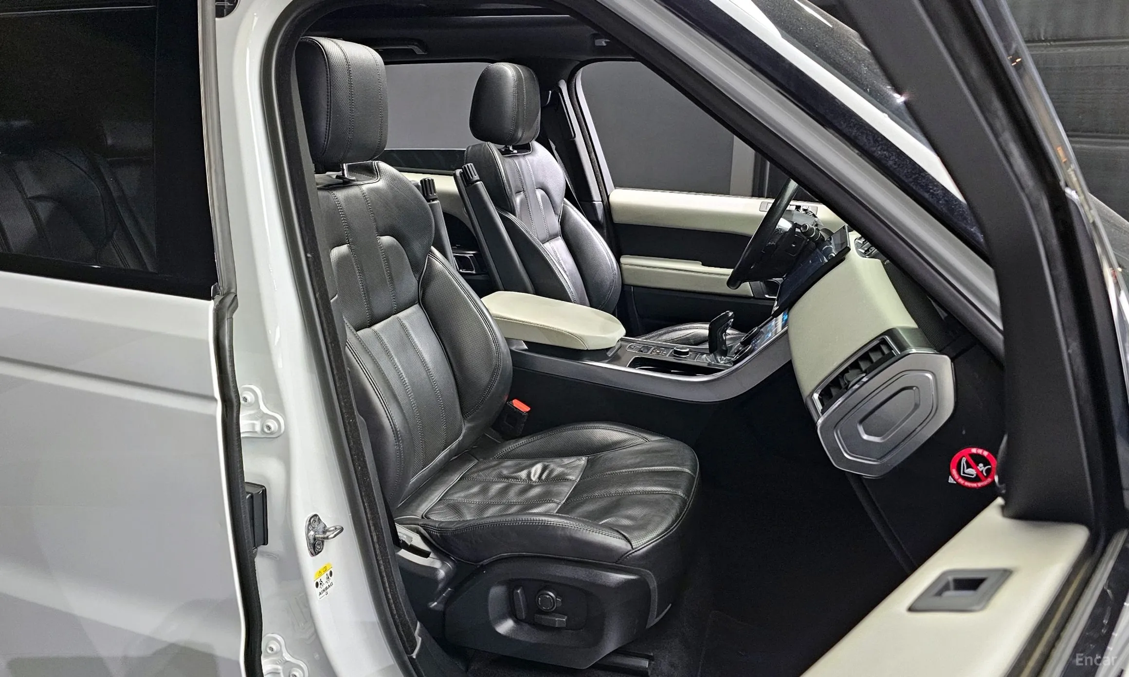 Land Rover Range Rover Sport 2nd Generation превью 12