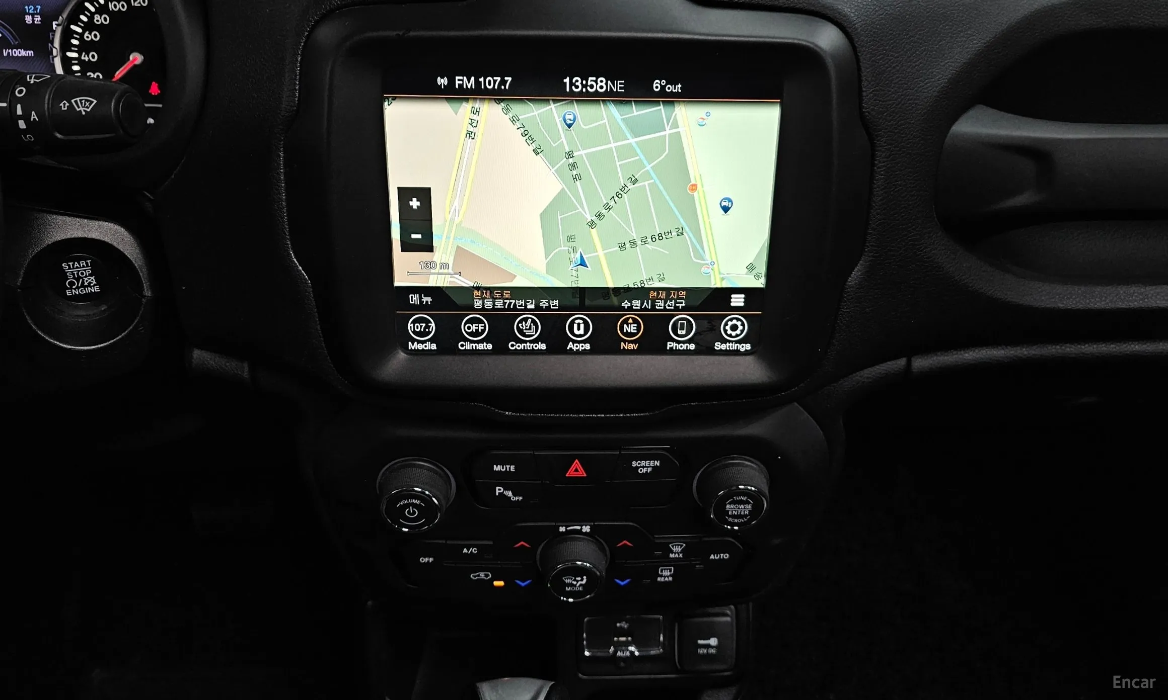 Jeep Renegade превью 15