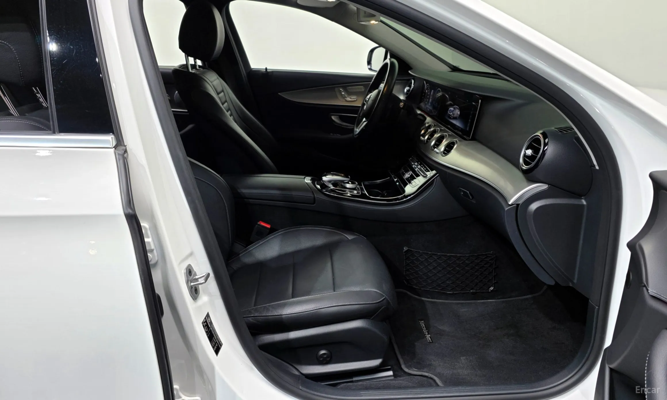 Mercedes Benz E-Class W213 превью 11