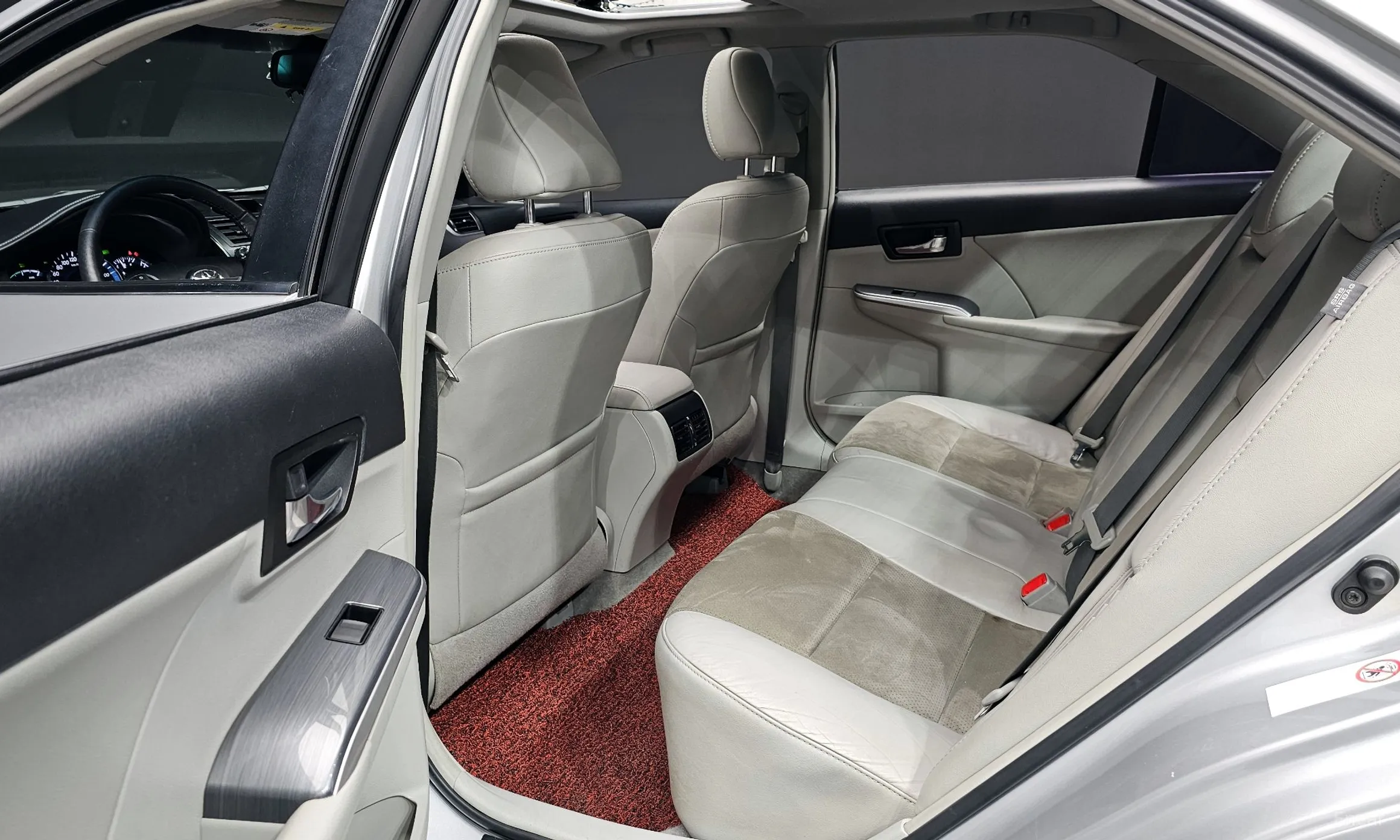 Toyota New Camry превью 12