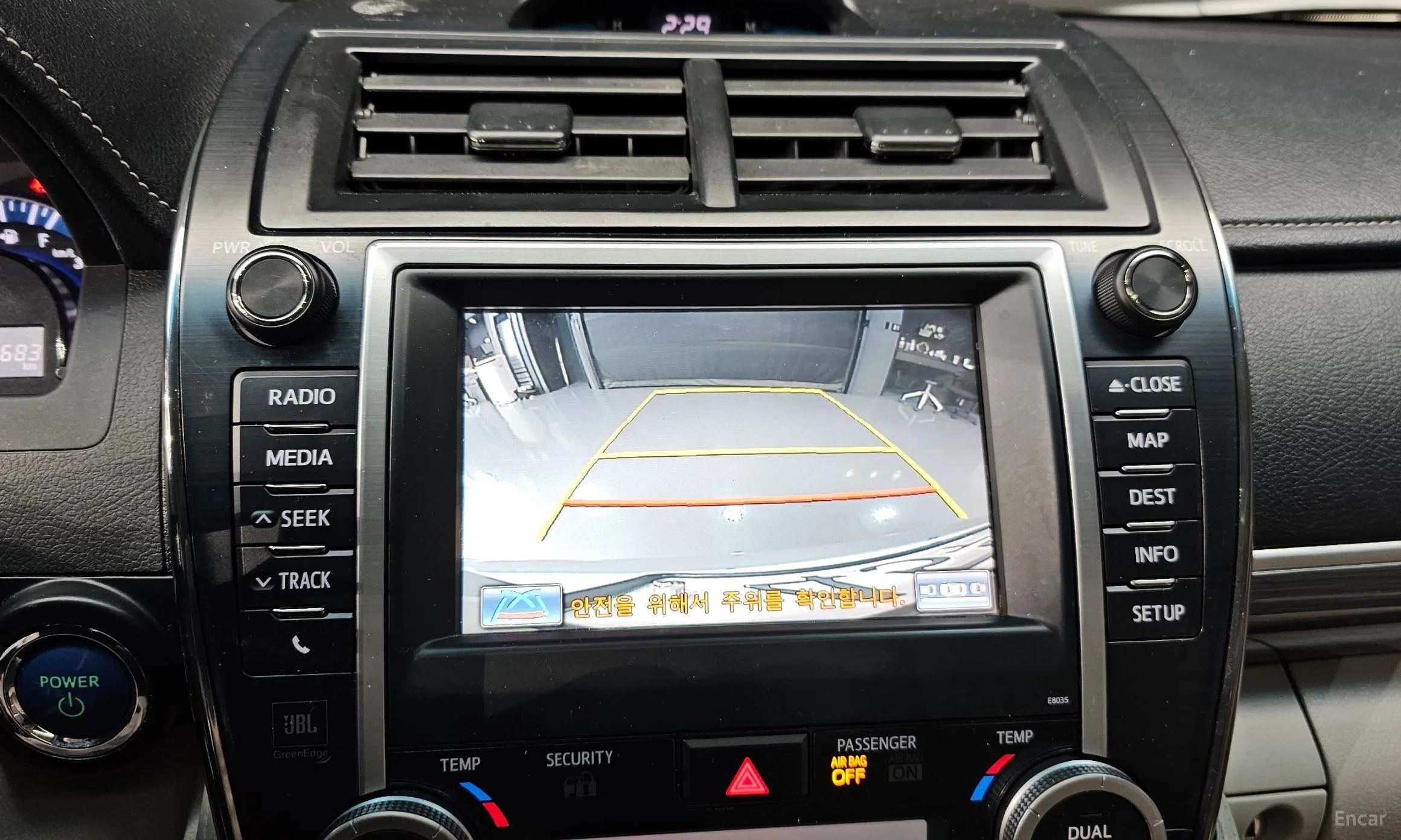 Toyota New Camry превью 16