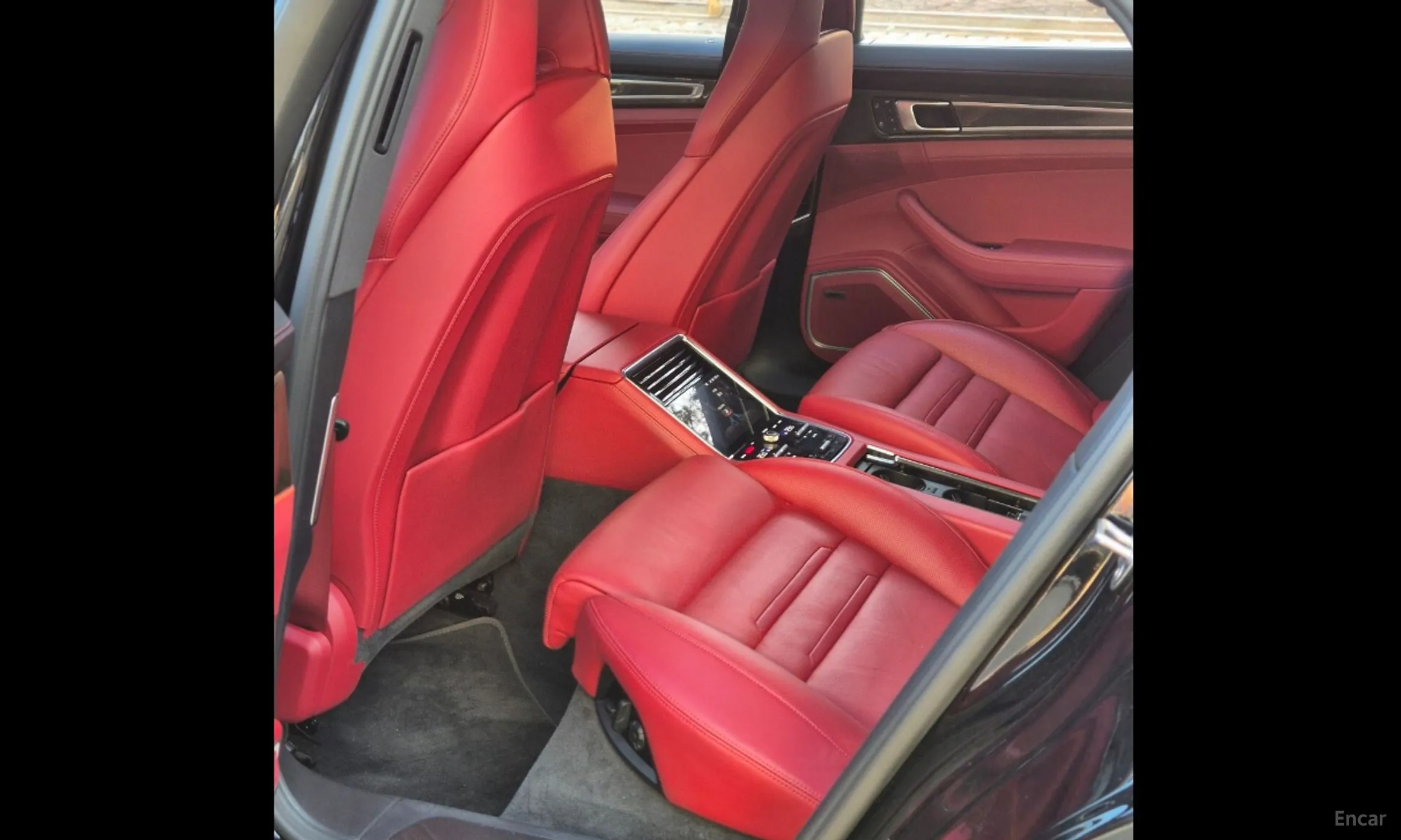 Porsche Panamera (971) превью 13