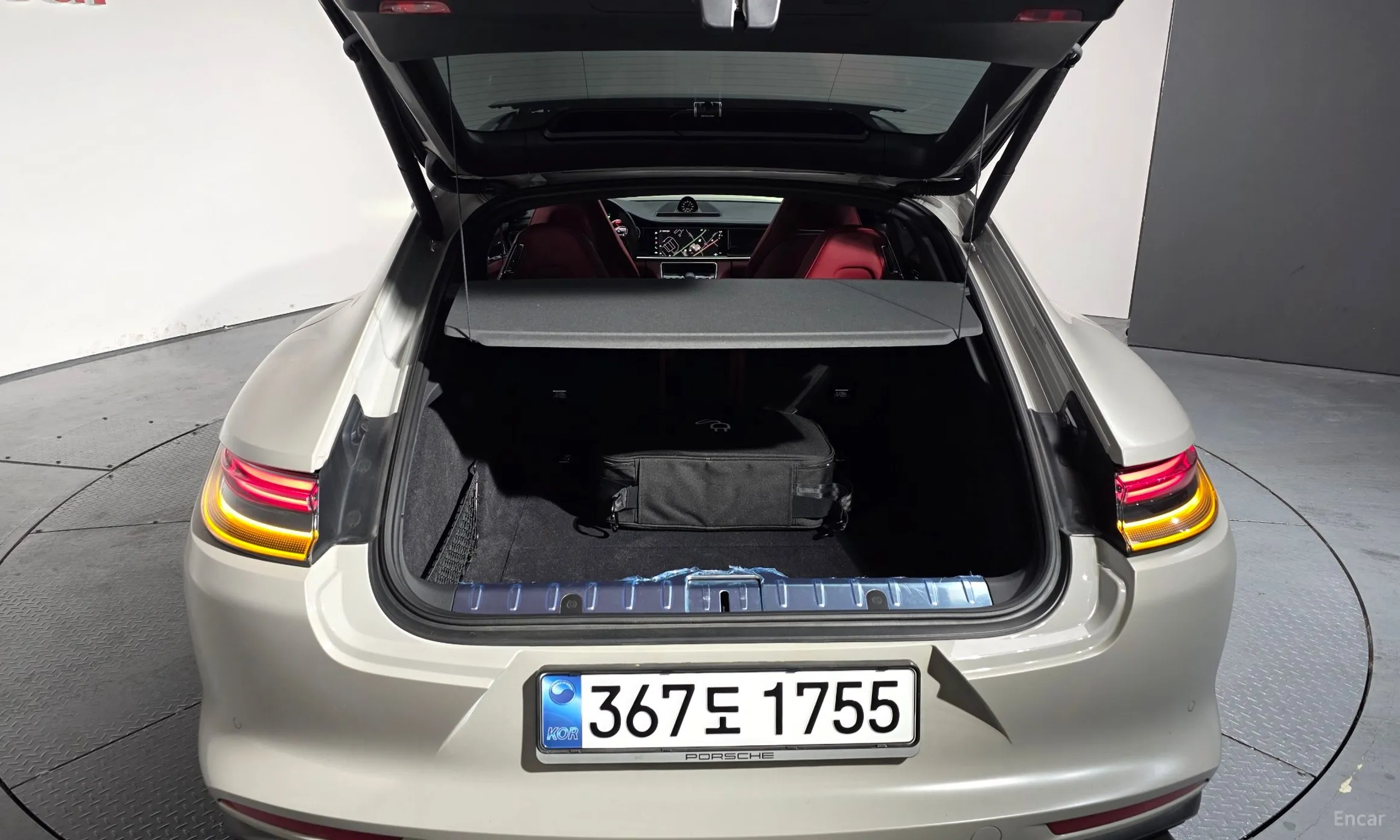 Porsche Panamera (971) превью 20