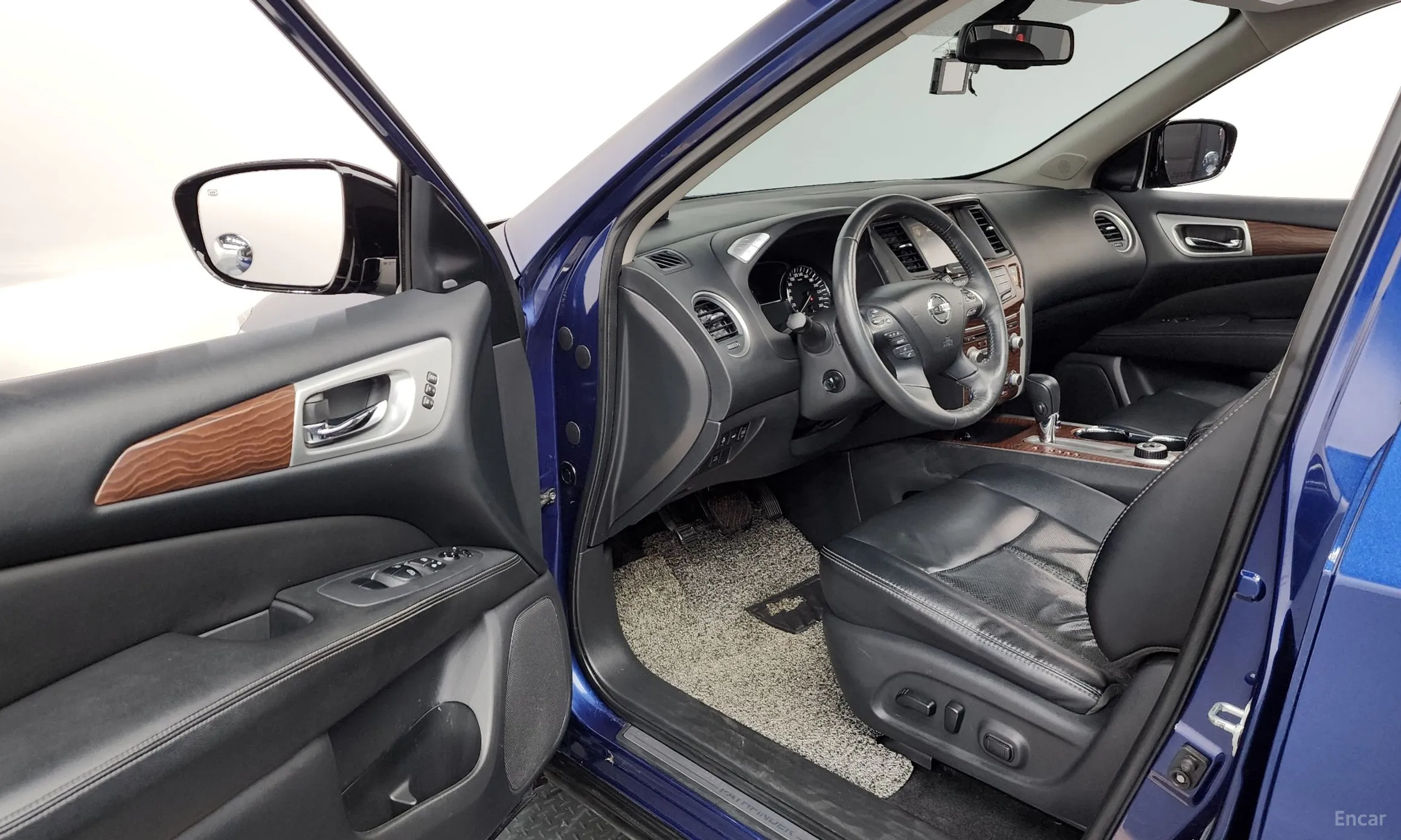 Nissan Pathfinder Gen 4 превью 10