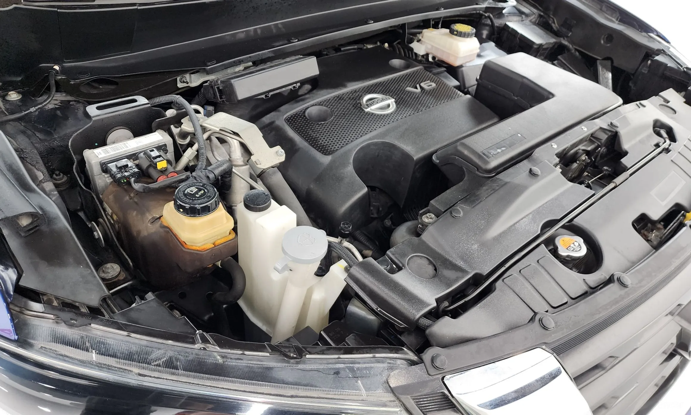 Nissan Pathfinder Gen 4 превью 6