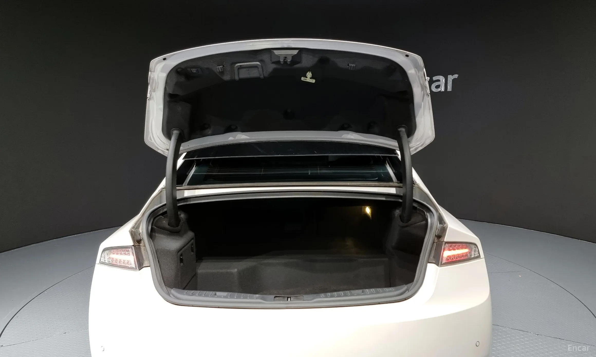 Lincoln New MKZ превью 20