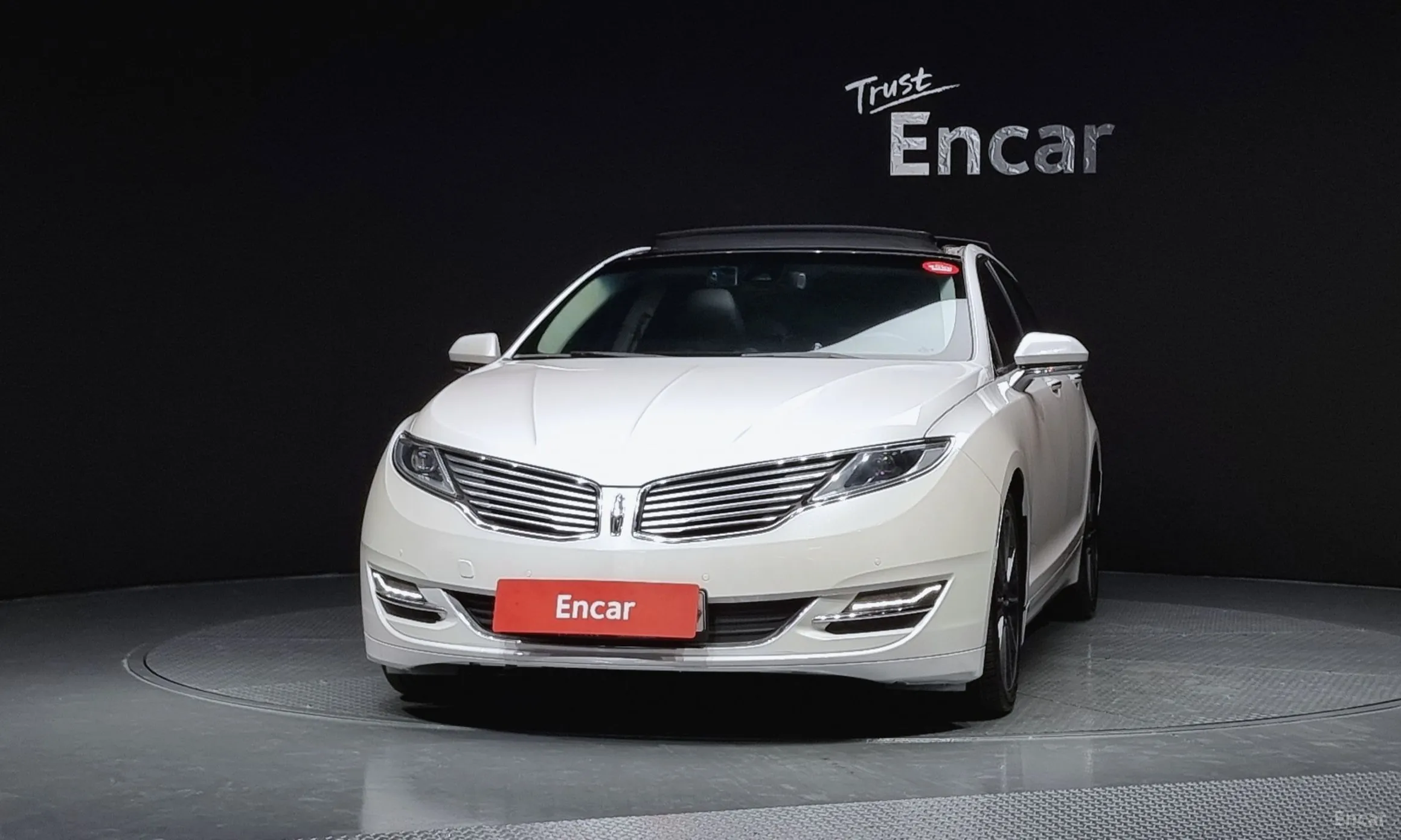 Lincoln New MKZ превью 3