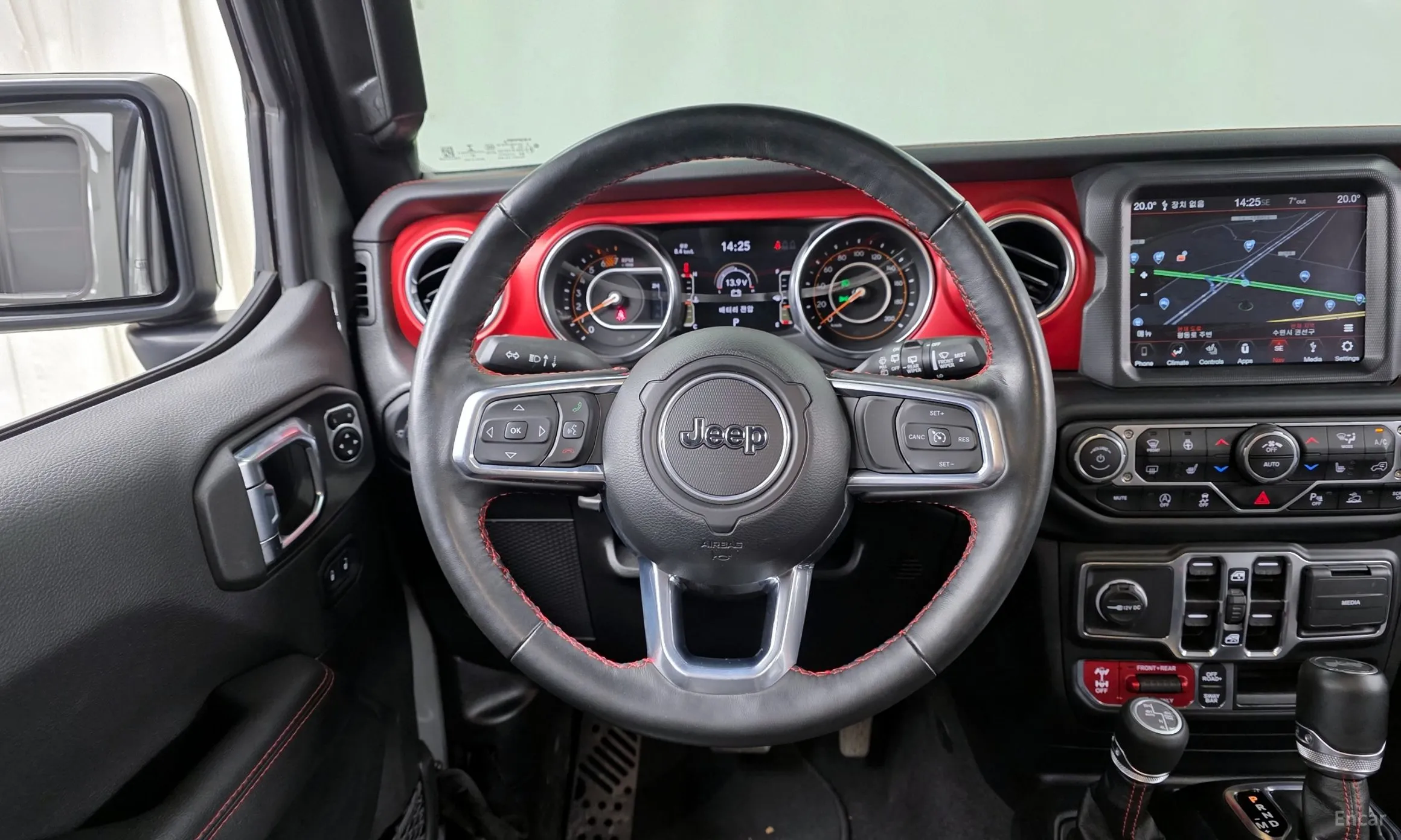 Jeep Wrangler (JL) превью 13