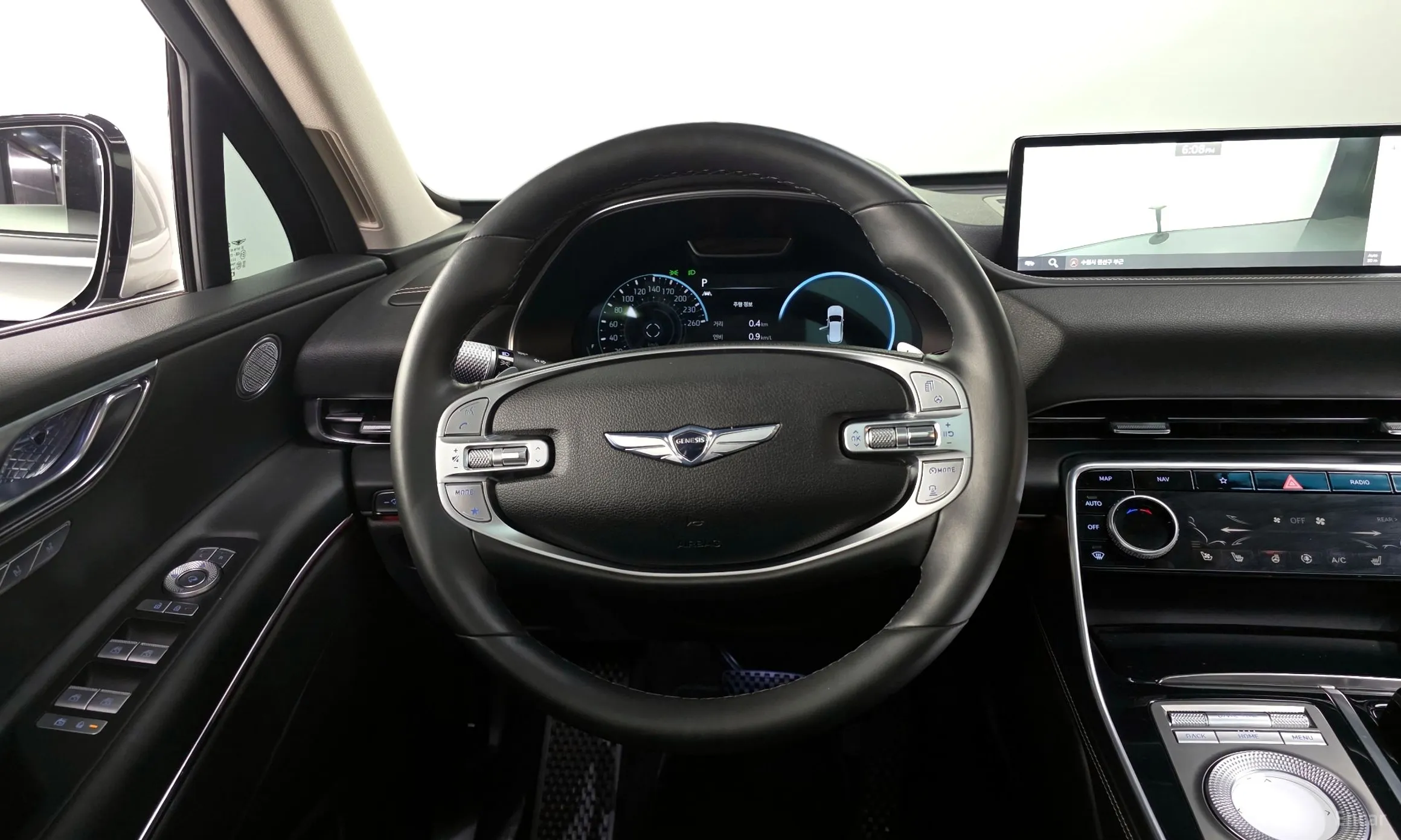 Genesis GV80 превью 13