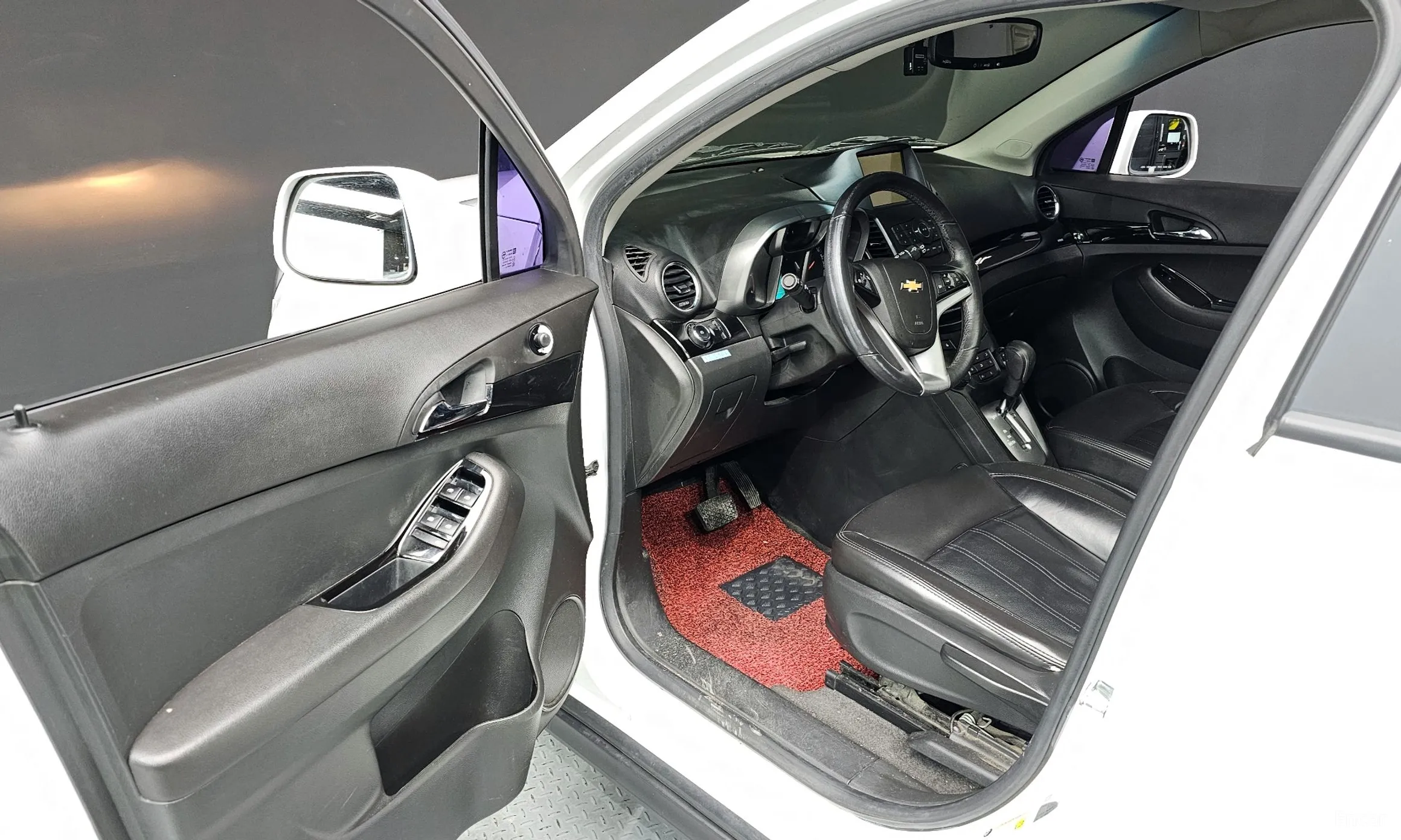 Chevrolet (GM Daewoo) Orlando превью 10