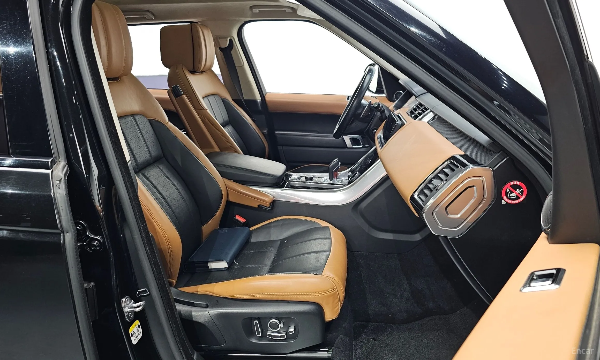 Land Rover Range Rover Sport 2nd Generation превью 11