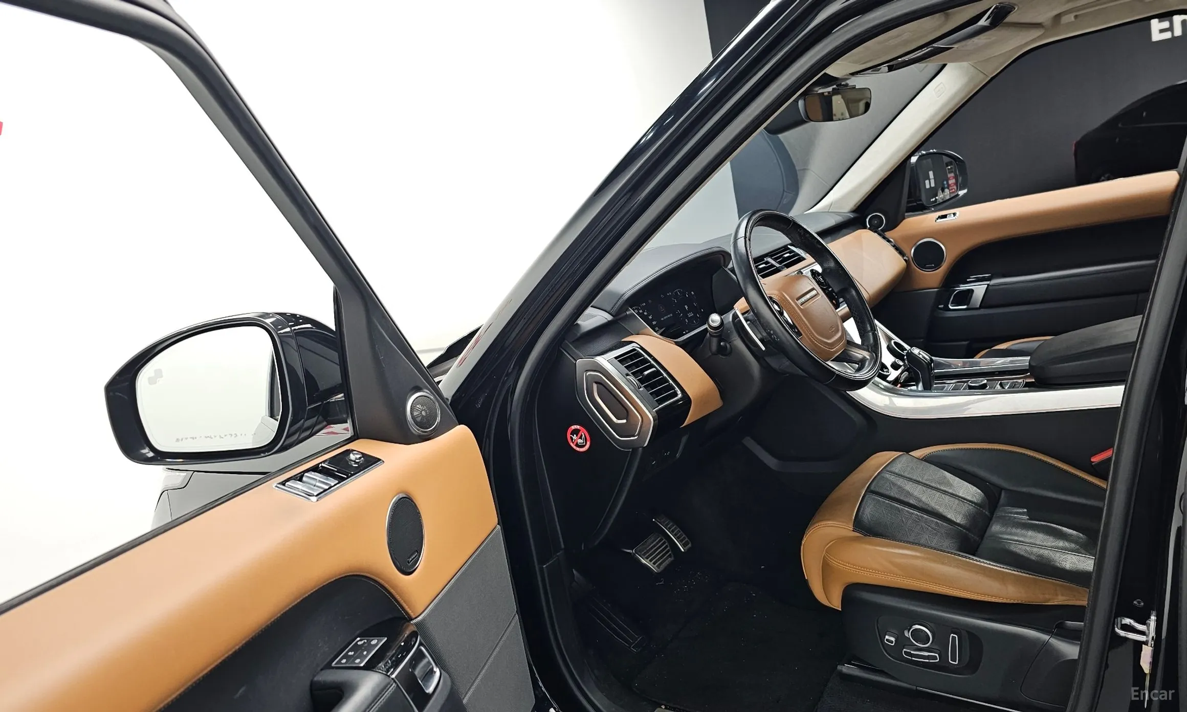 Land Rover Range Rover Sport 2nd Generation превью 9