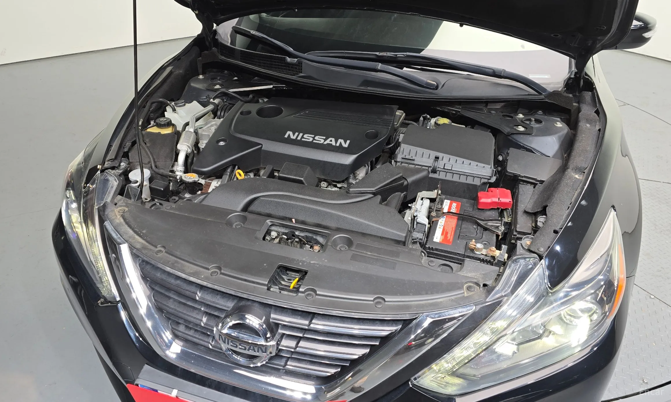 Nissan Altima превью 6