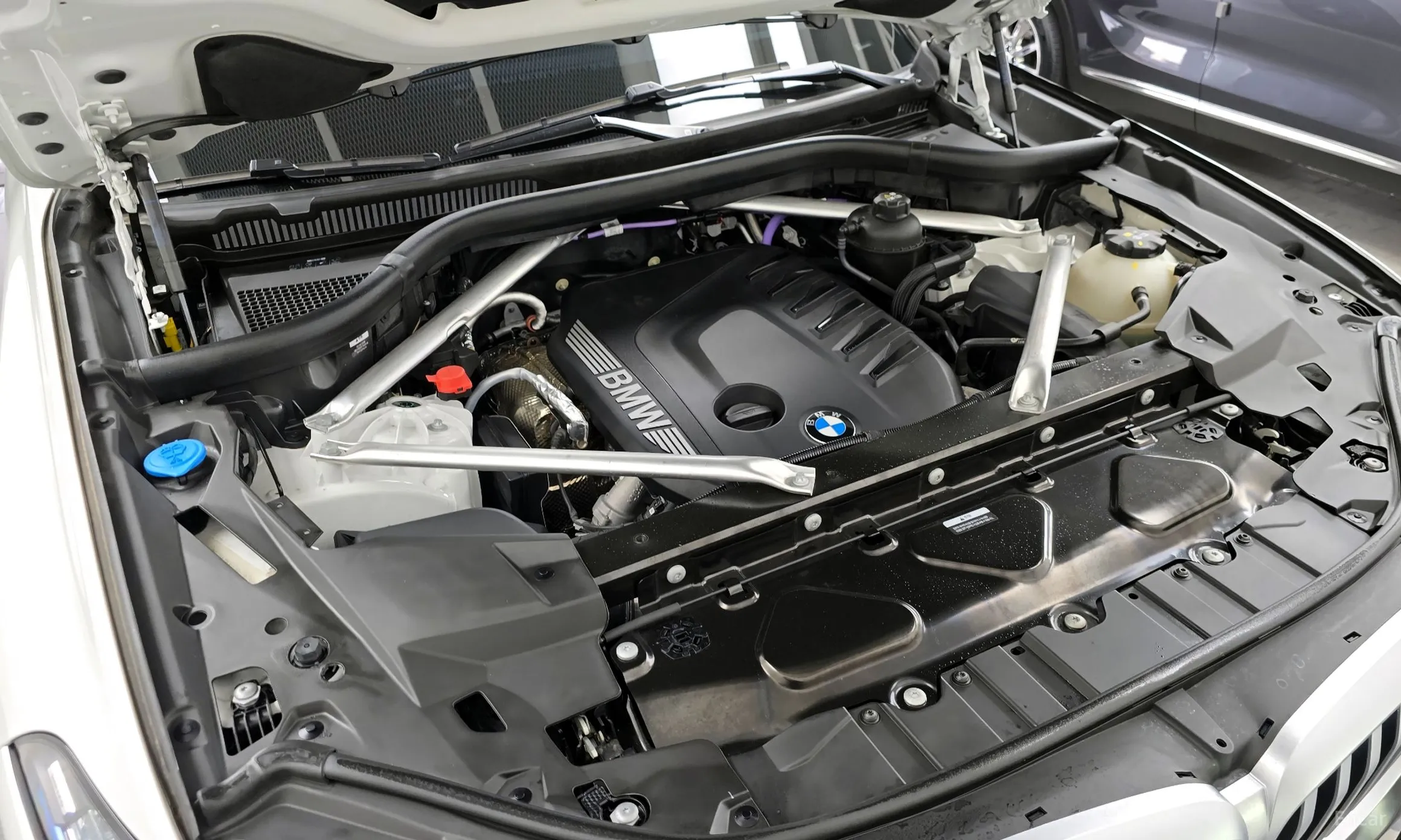 BMW X5 (G05) превью 6