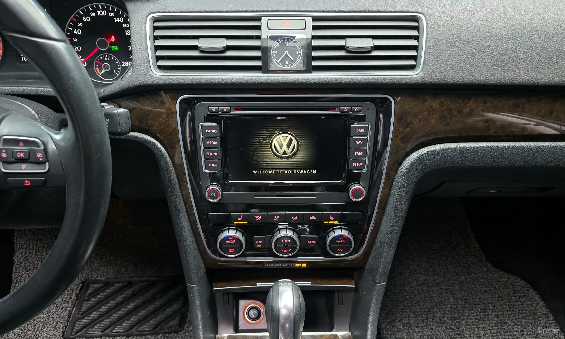 Volkswagen The New Passat превью 14