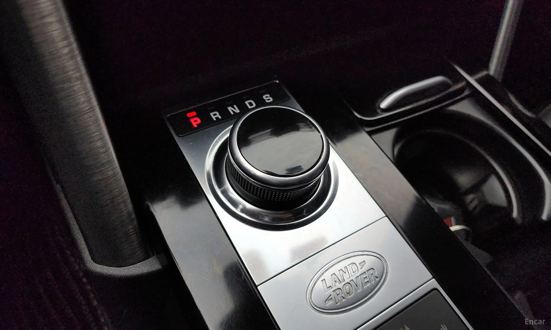 Land Rover Discovery 5 превью 9