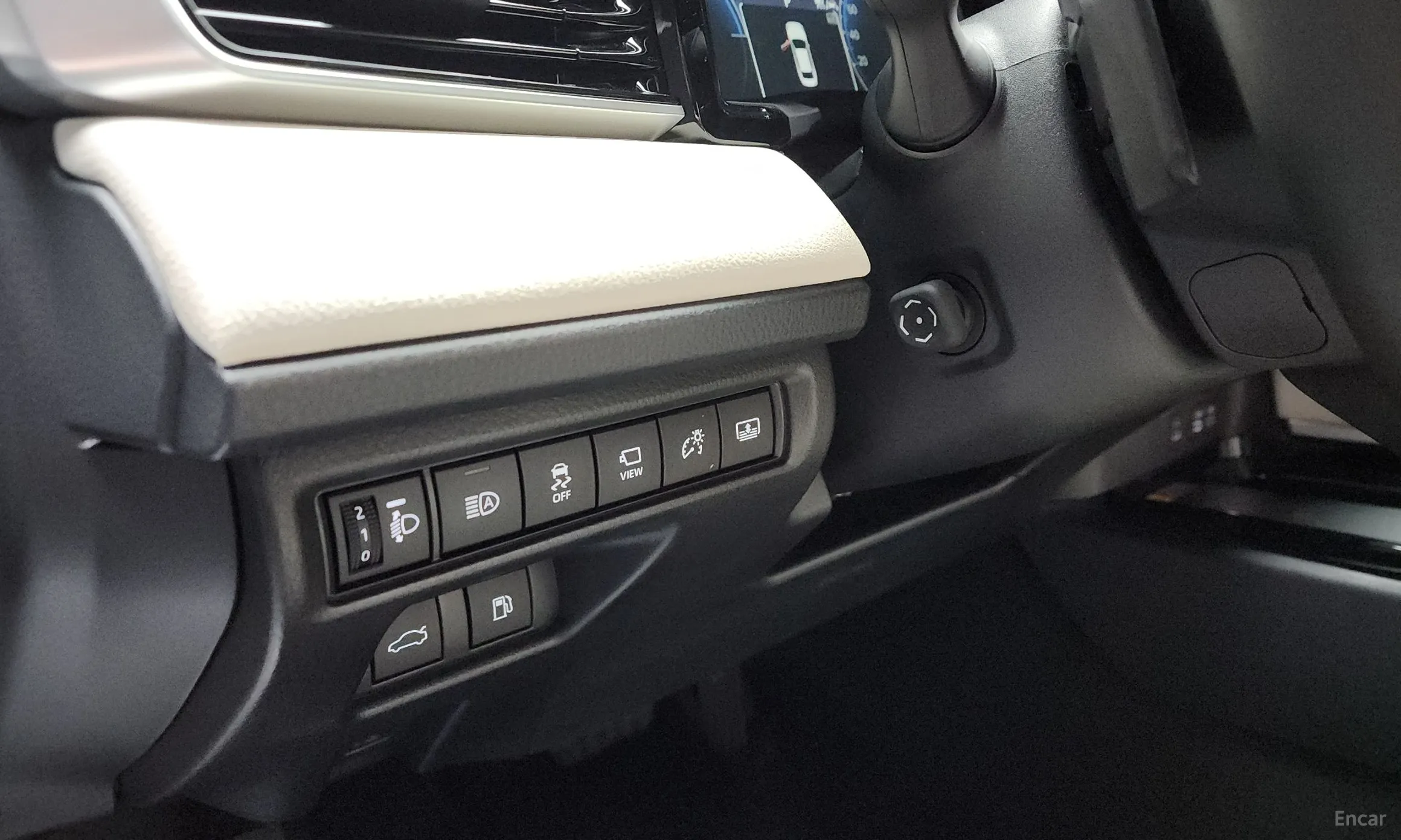 Toyota Camry (XV80) превью 17