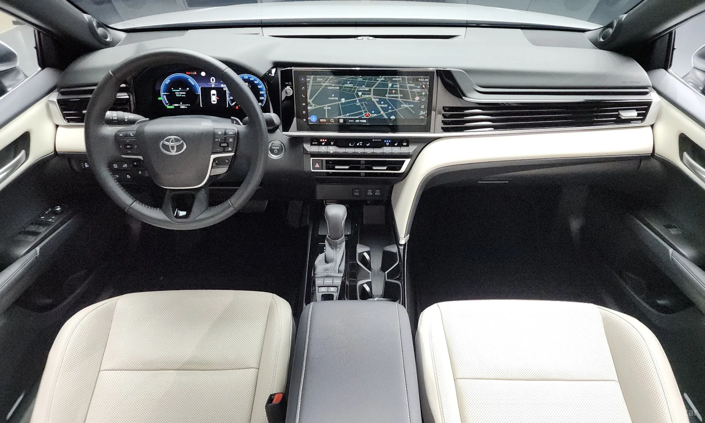 Toyota Camry (XV80) превью 7