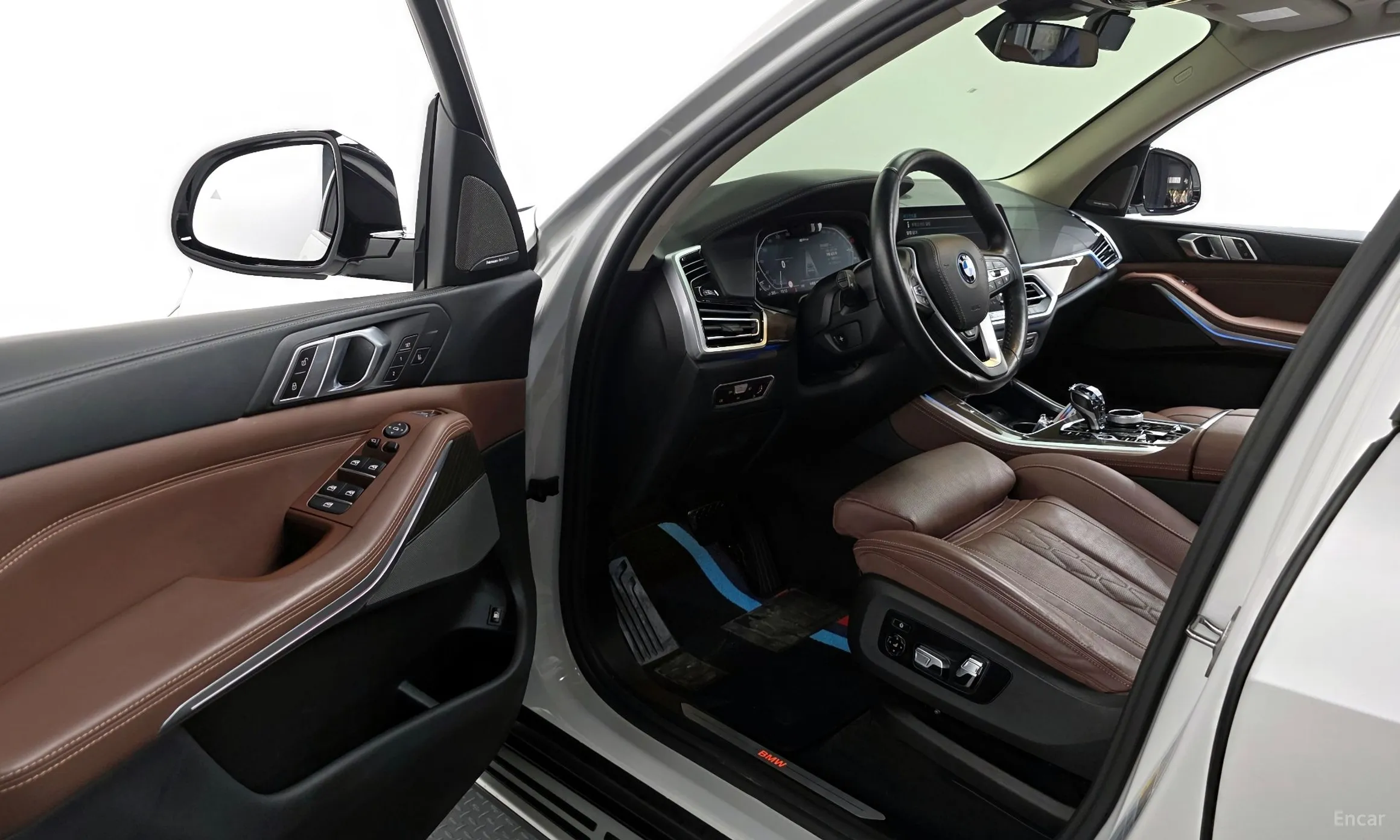 BMW X5 (G05) превью 10