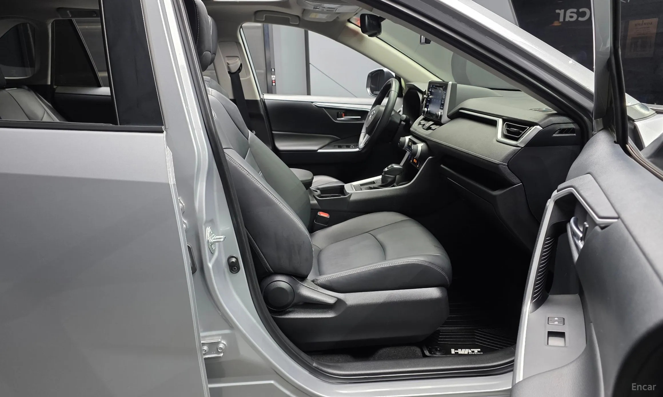 Toyota RAV4 5th Generation превью 11