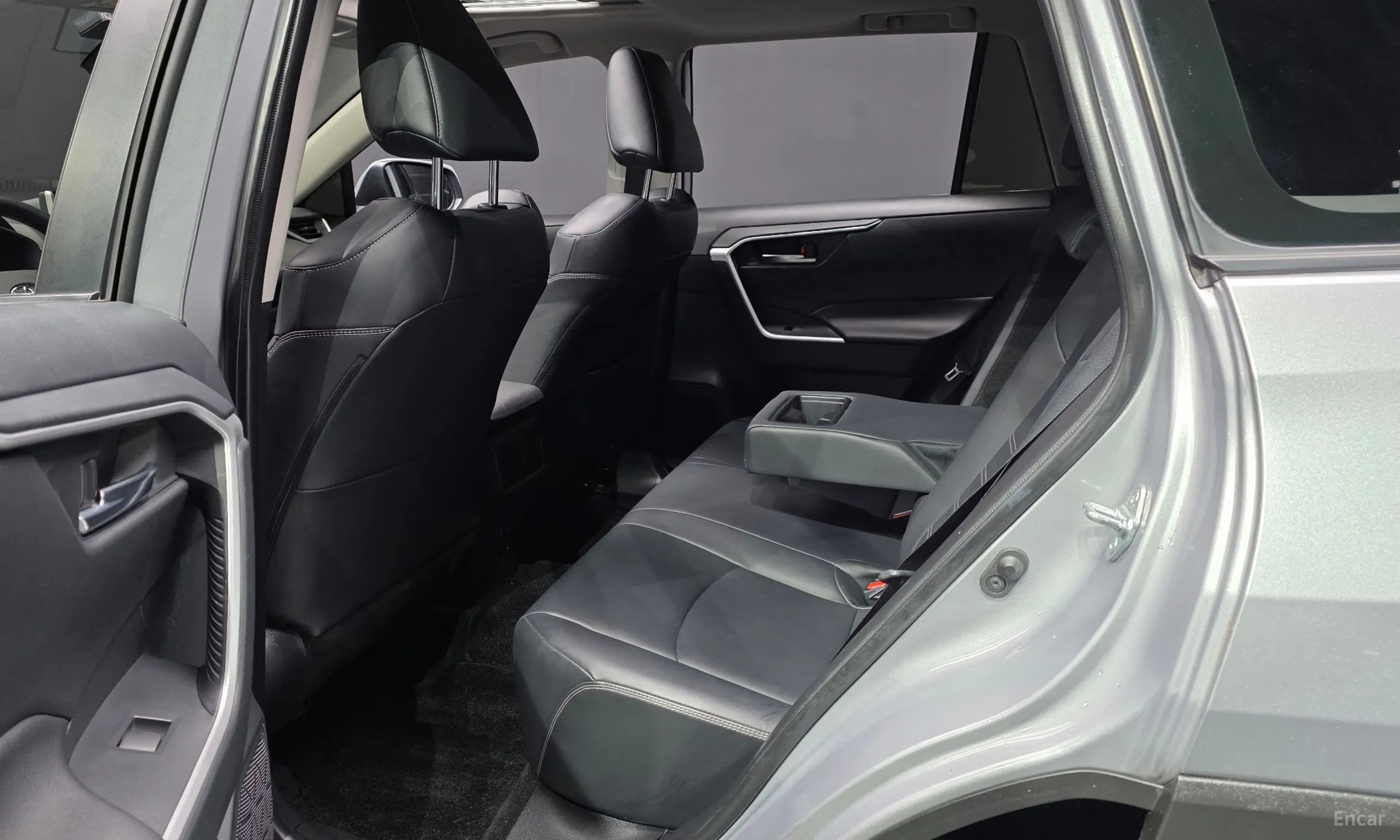 Toyota RAV4 5th Generation превью 12