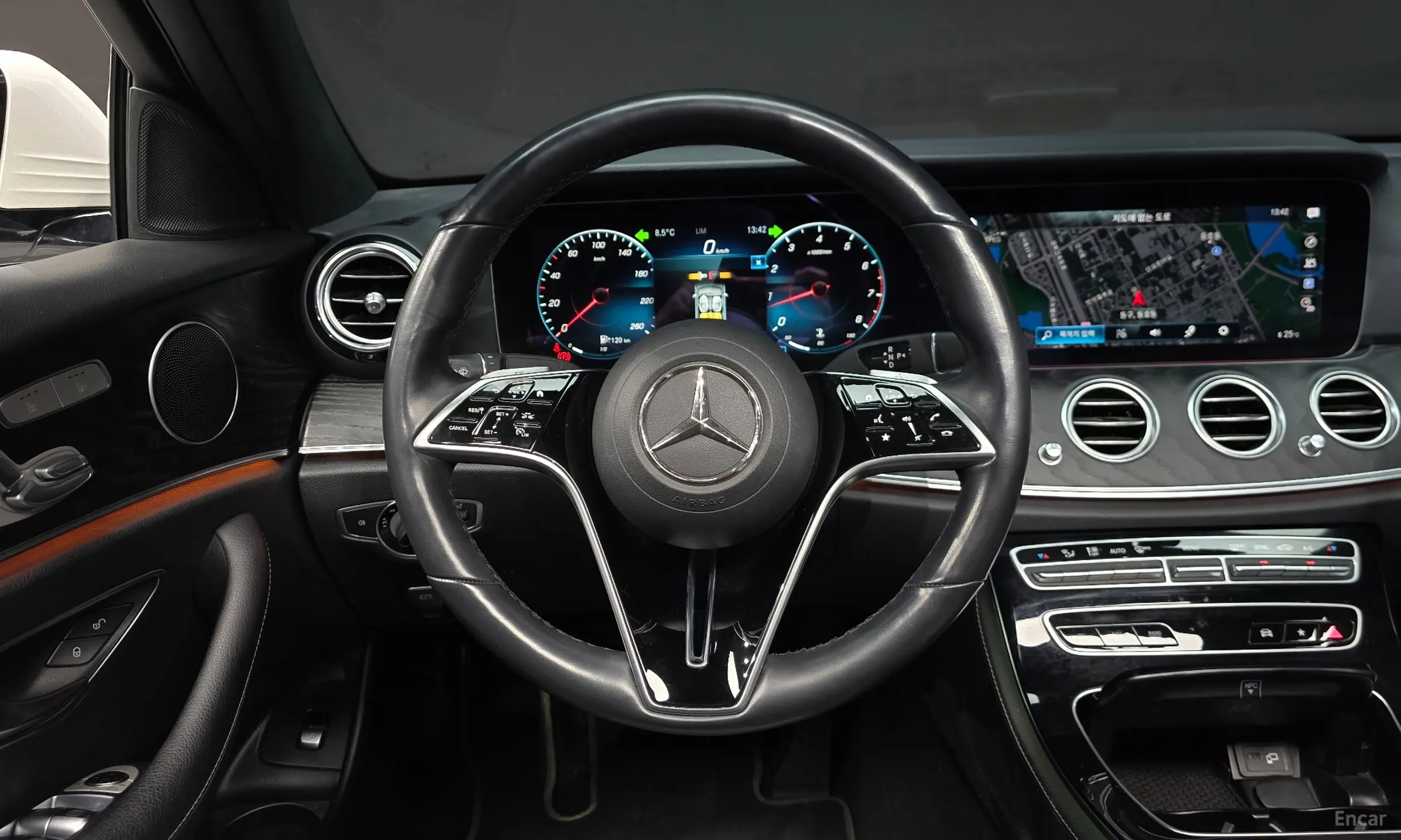 Mercedes Benz E-Class W213 превью 13