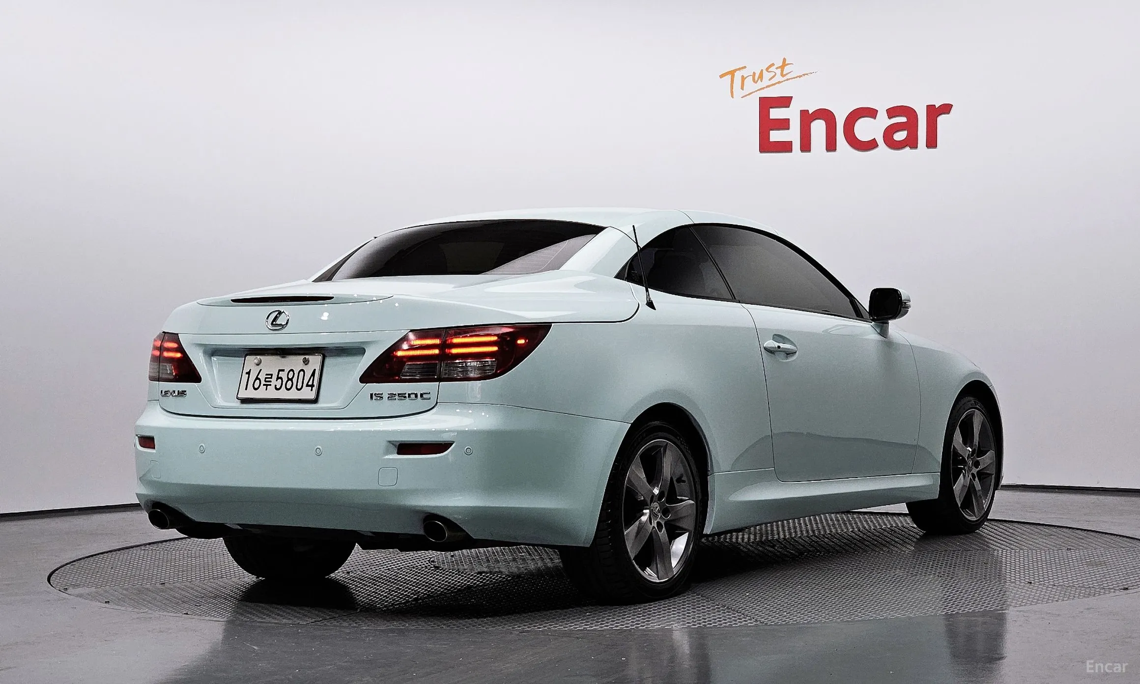 Lexus IS250 превью 2