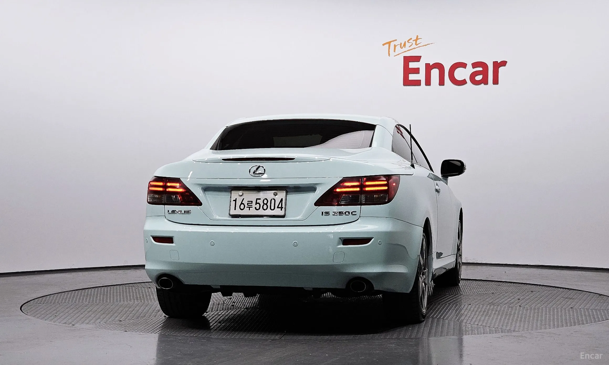 Lexus IS250 превью 4
