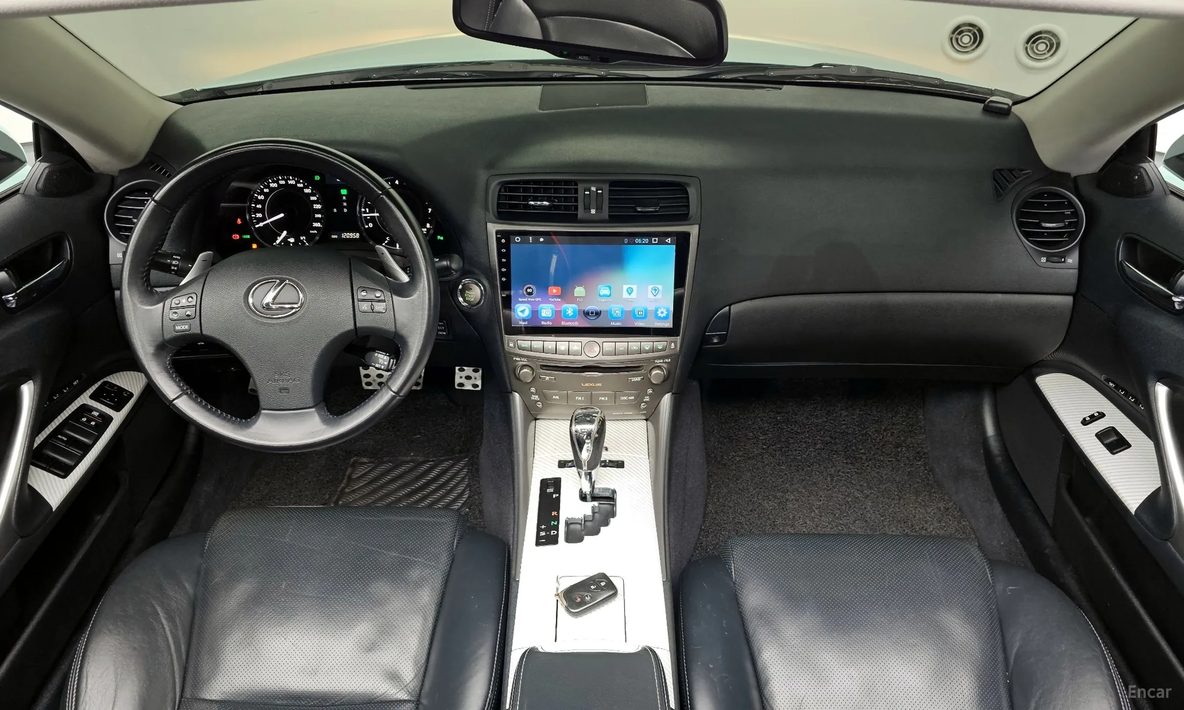 Lexus IS250 превью 7