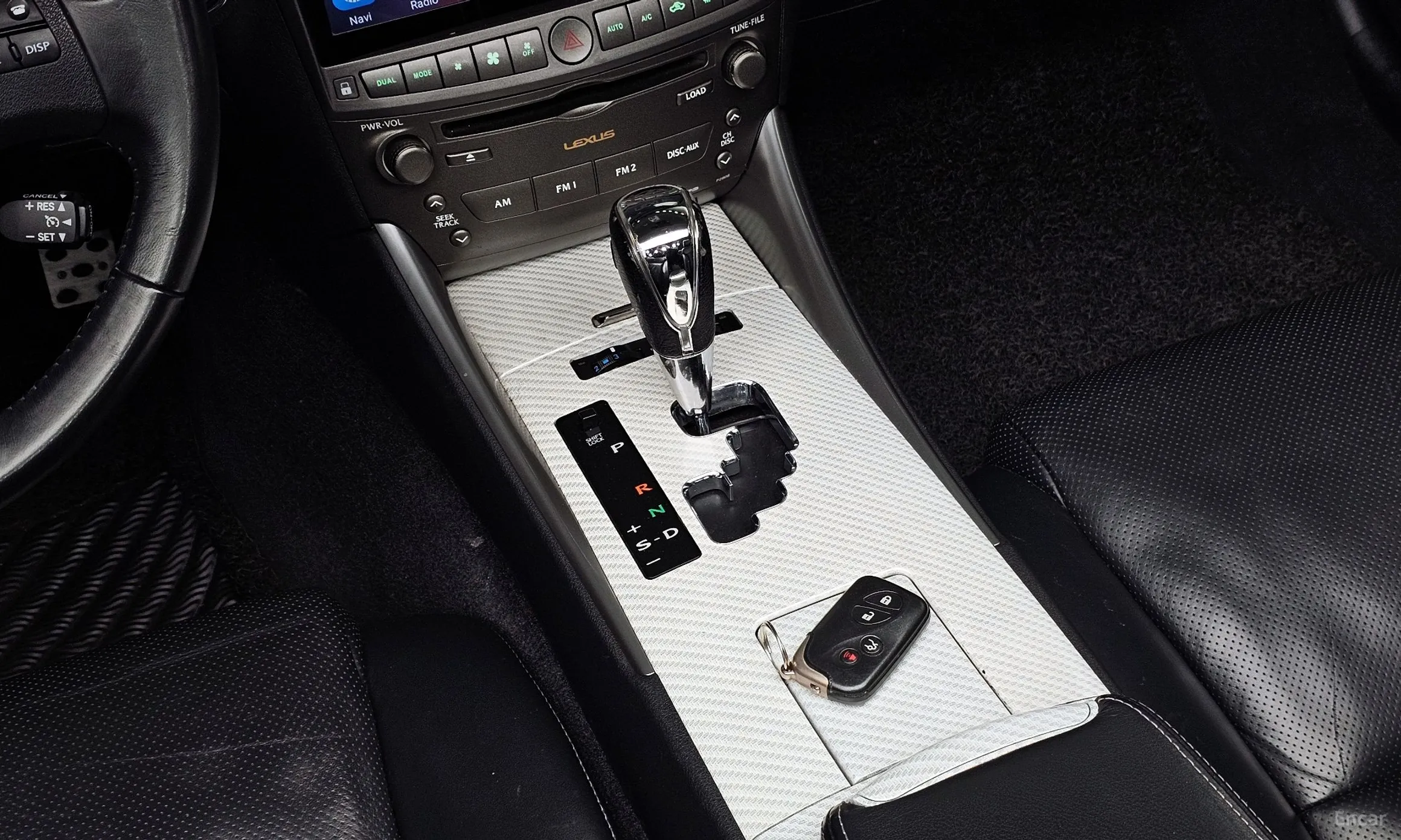 Lexus IS250 превью 9