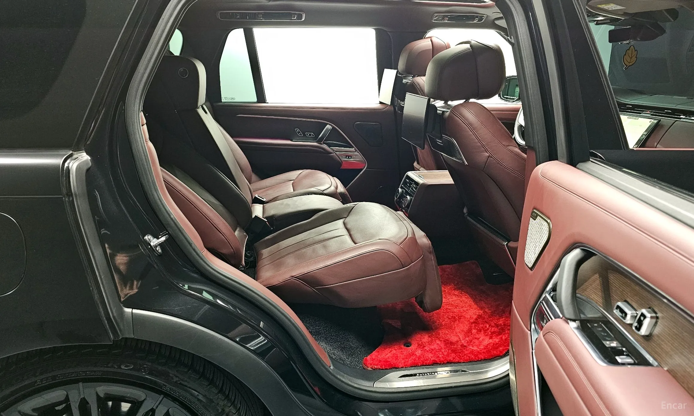 Land Rover Range Rover 5th Generation превью 12