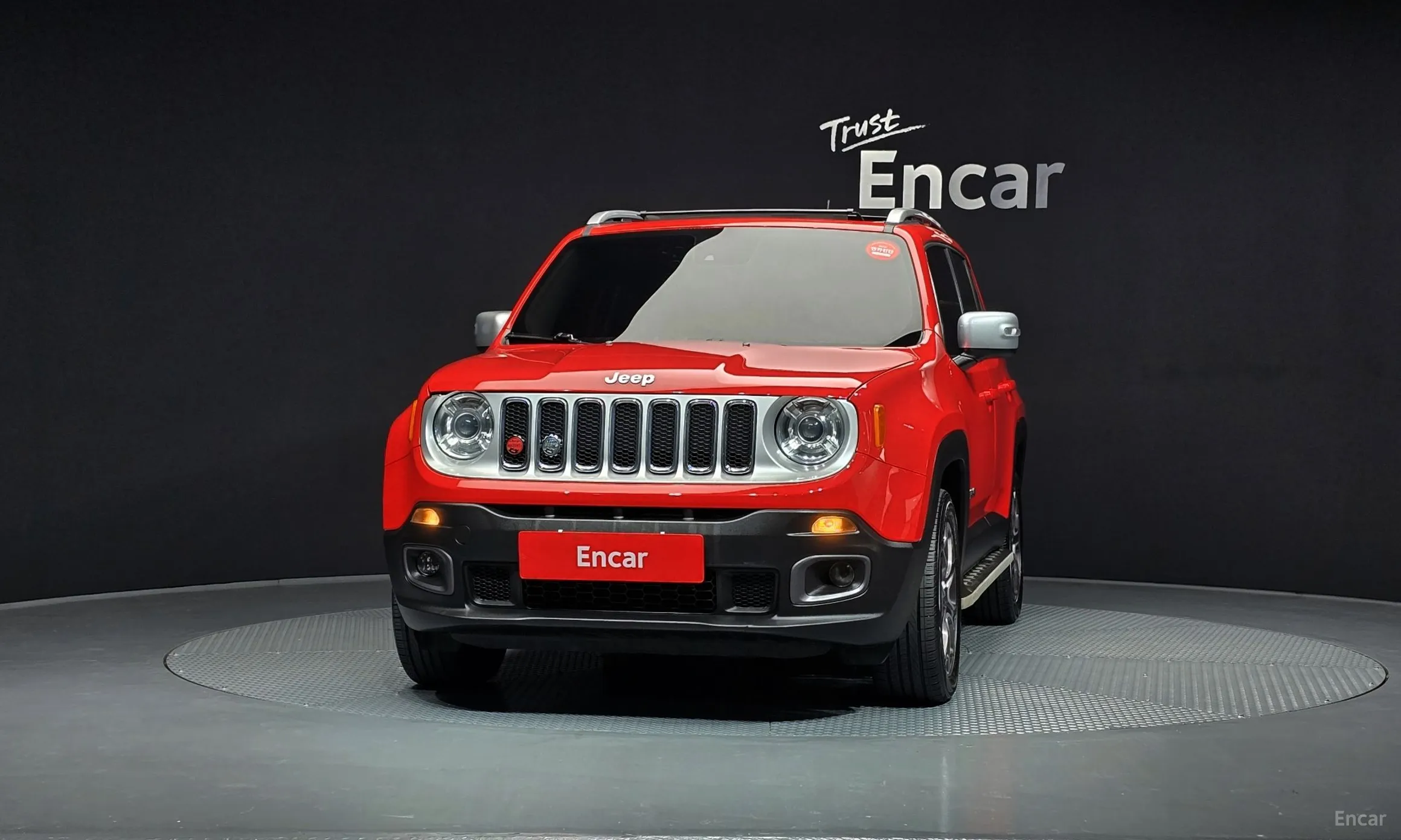 Jeep Renegade превью 3